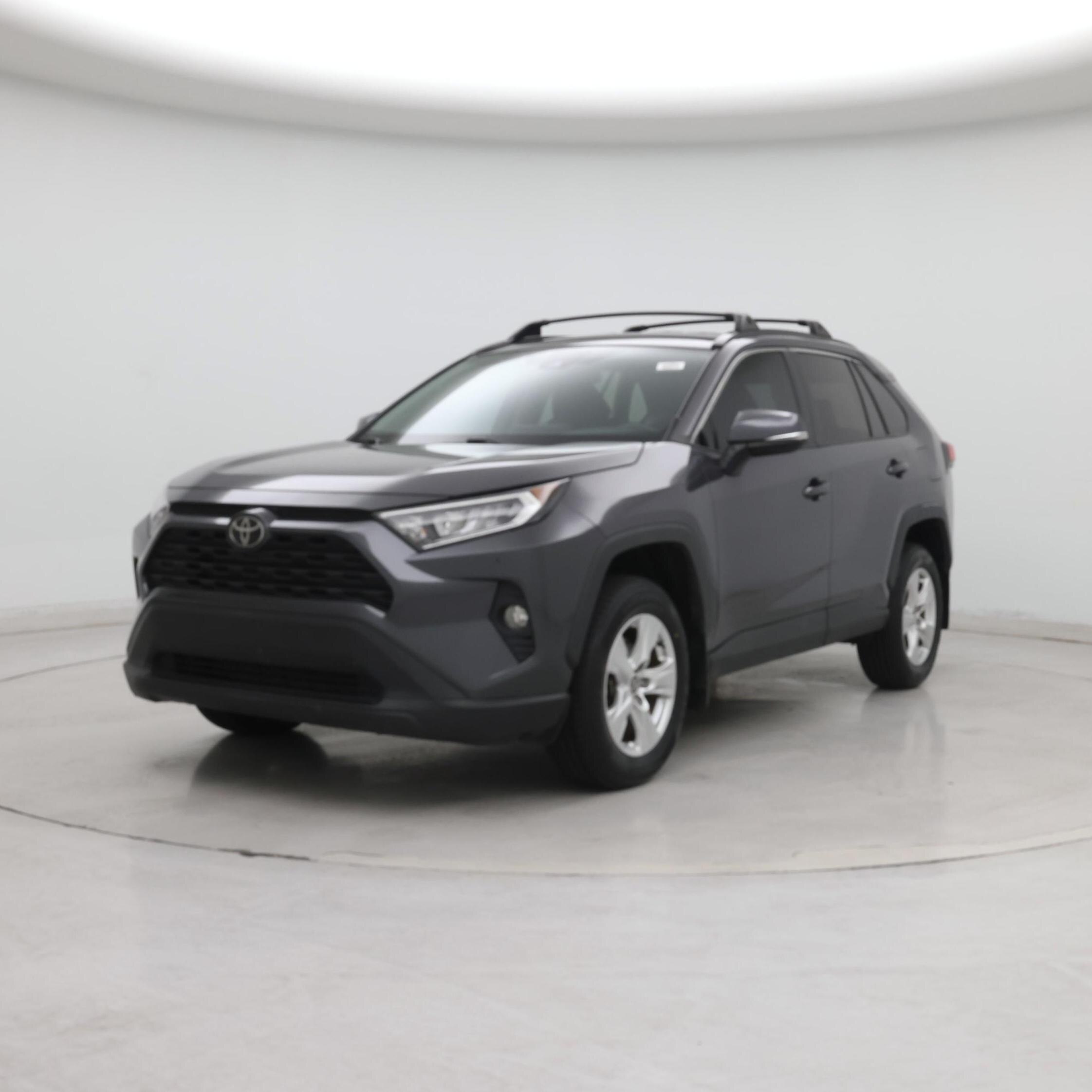 Thumbnail: 2021 Toyota RAV4 - 4