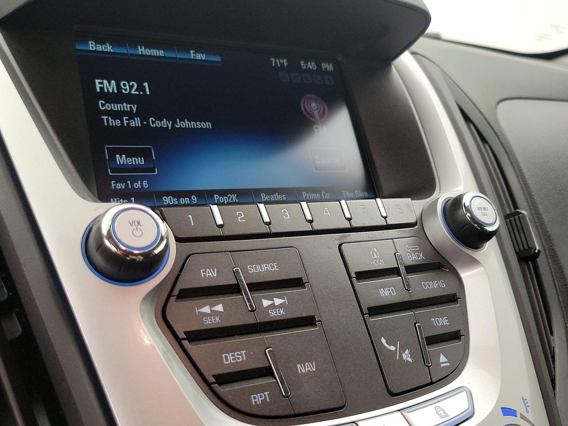 Thumbnail: 2015 Chevrolet Equinox - 15