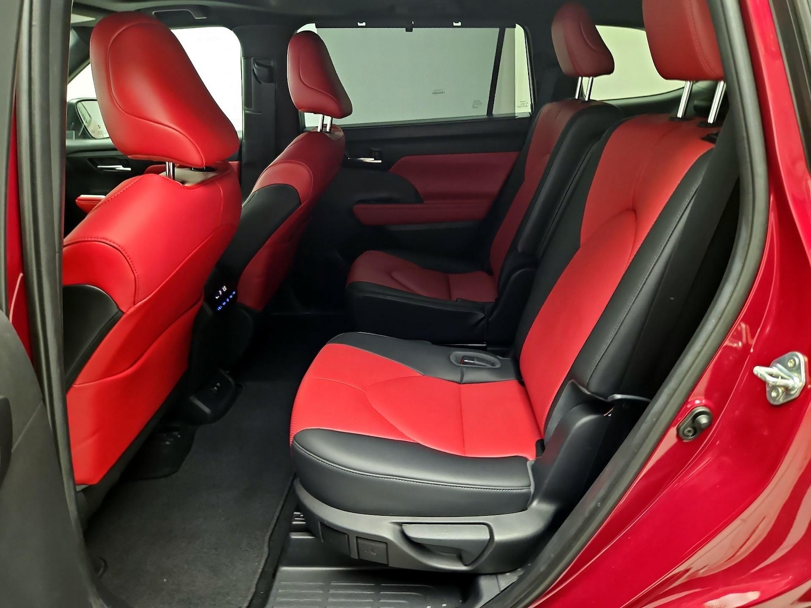 2021 Toyota Highlander XSE - Photo 18
