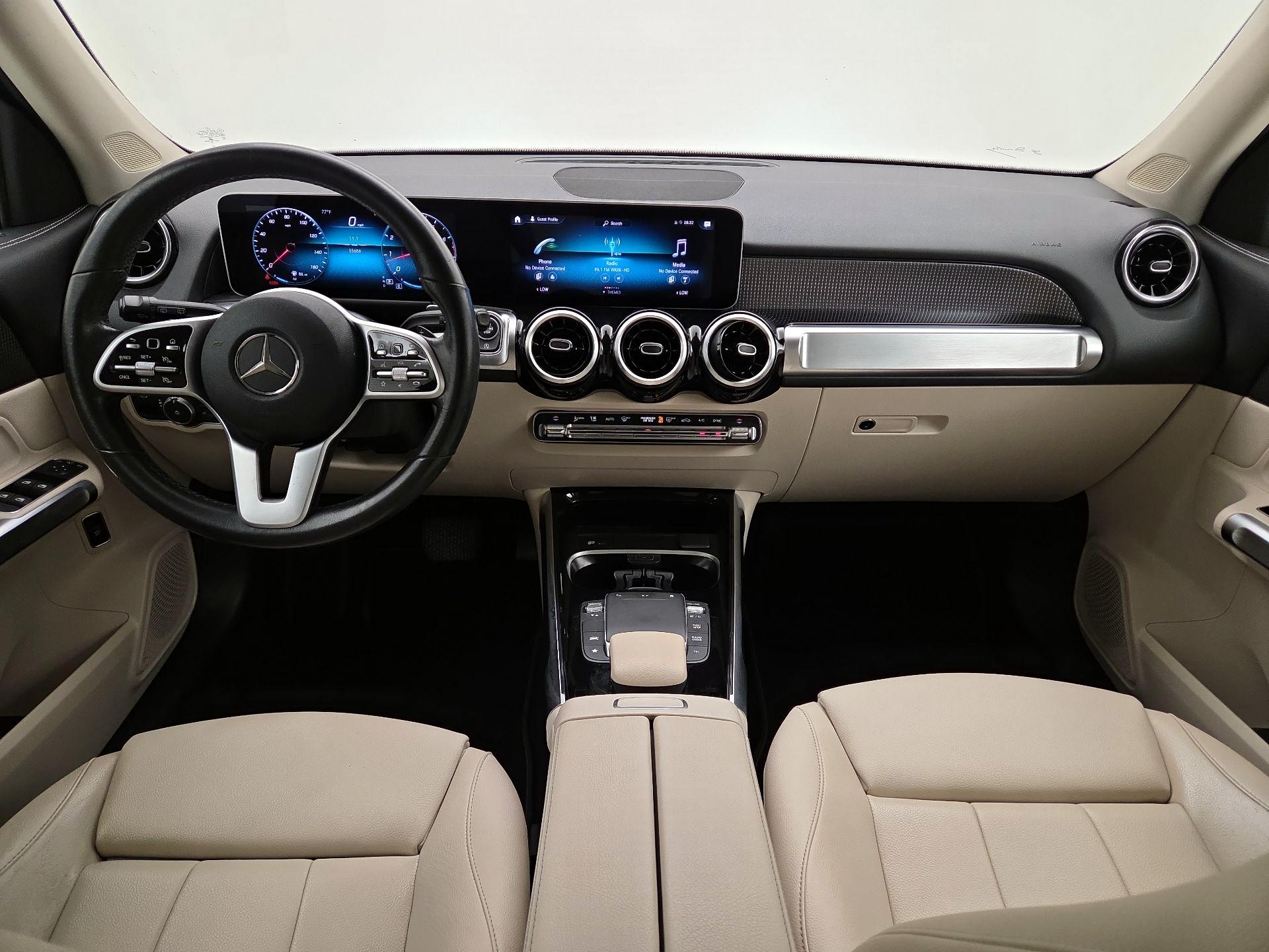 Thumbnail: 2021 Mercedes-Benz GLB - 9