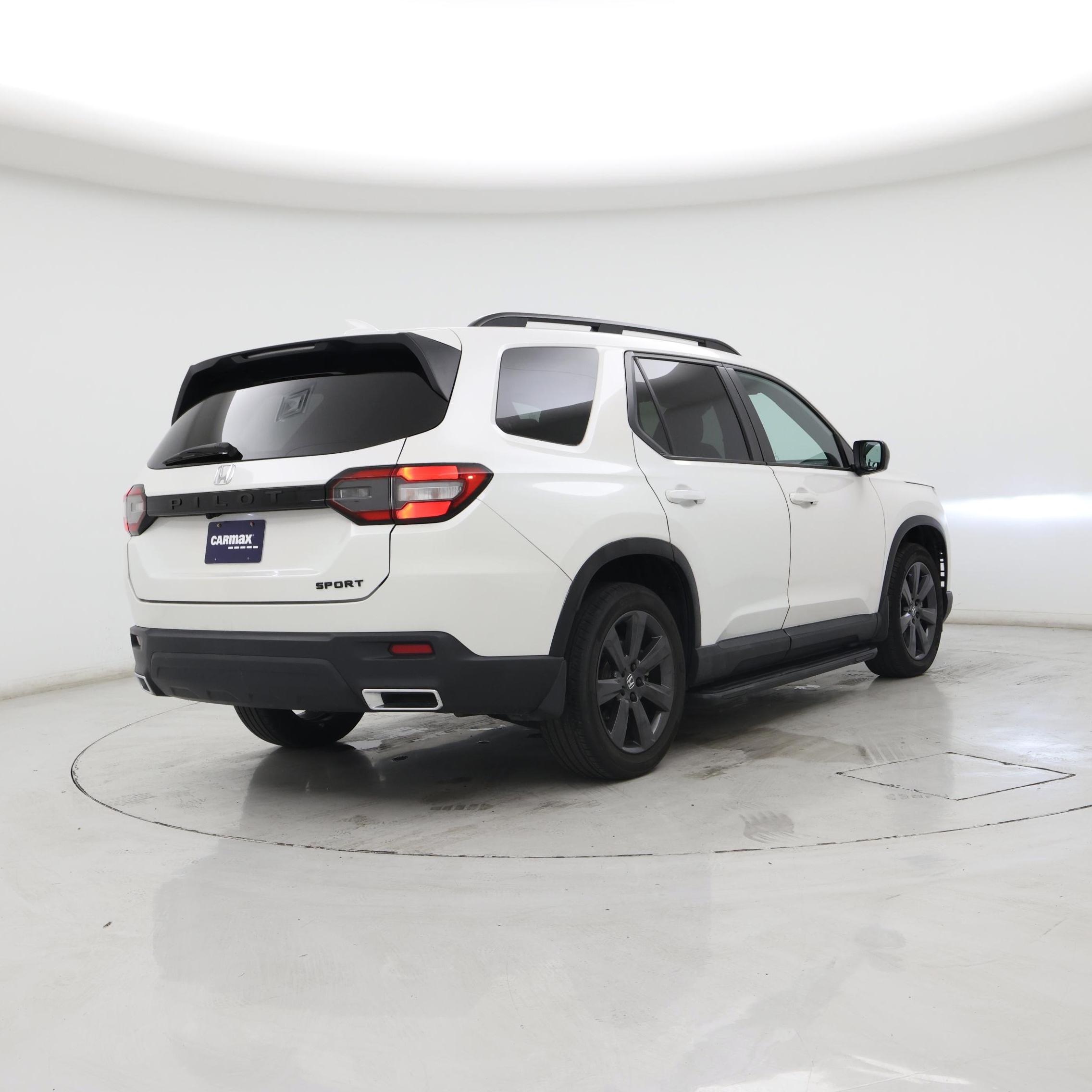 Thumbnail: 2023 Honda Pilot - 8