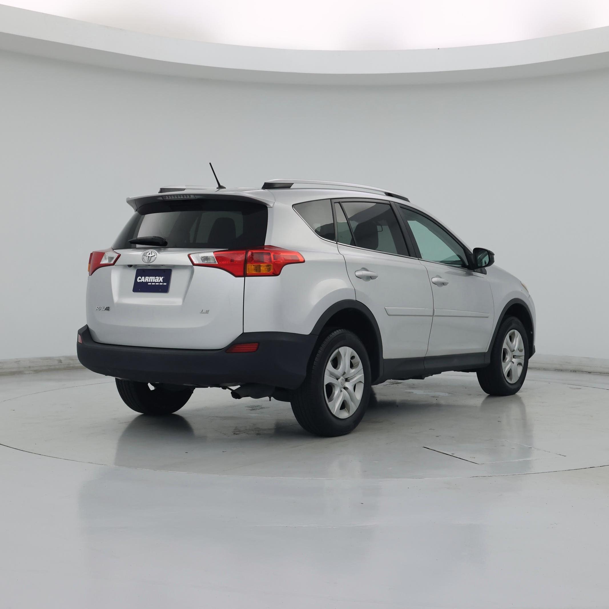 Thumbnail: 2014 Toyota RAV4 - 8