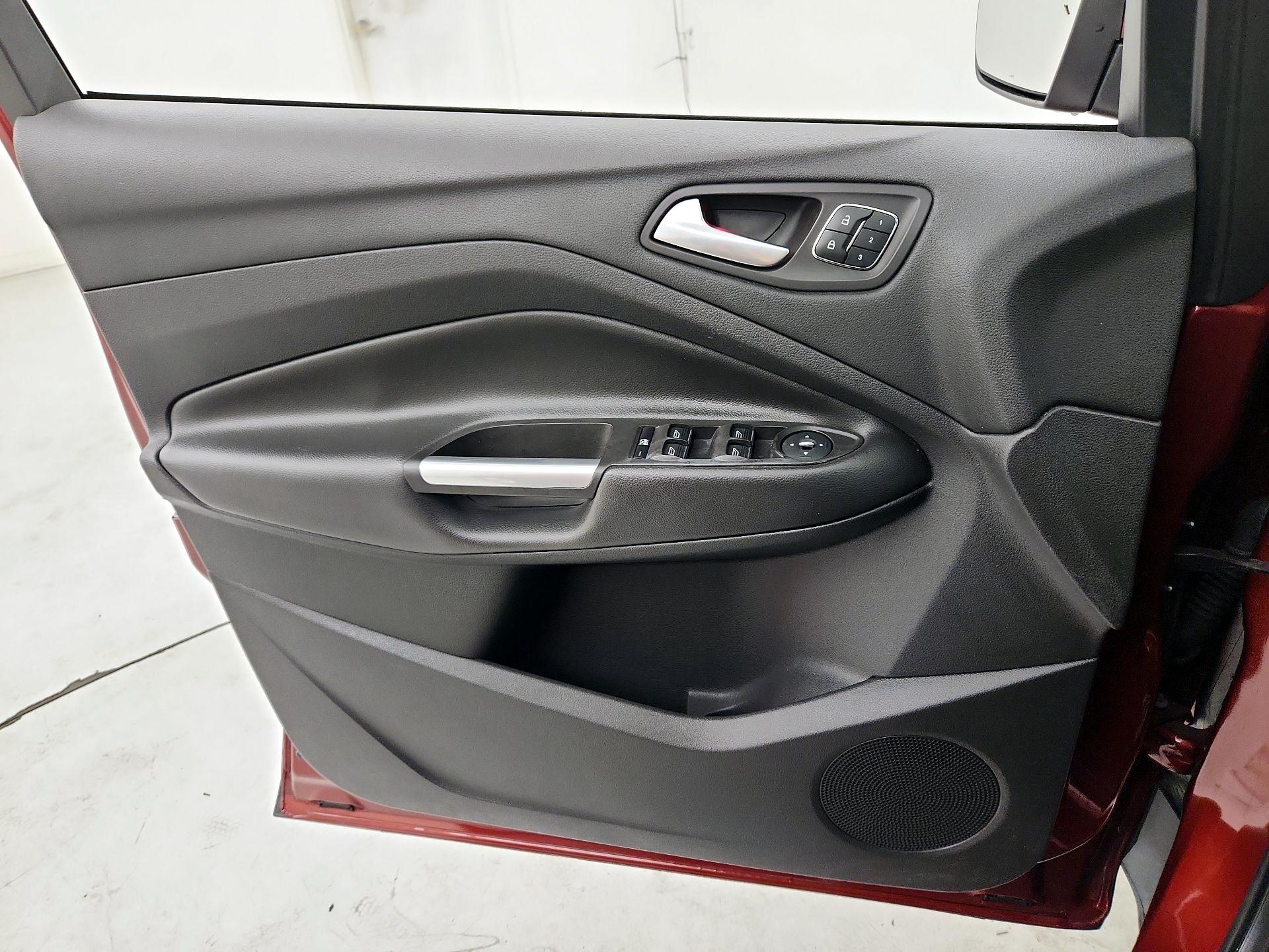 Thumbnail: 2014 Ford Escape - 12