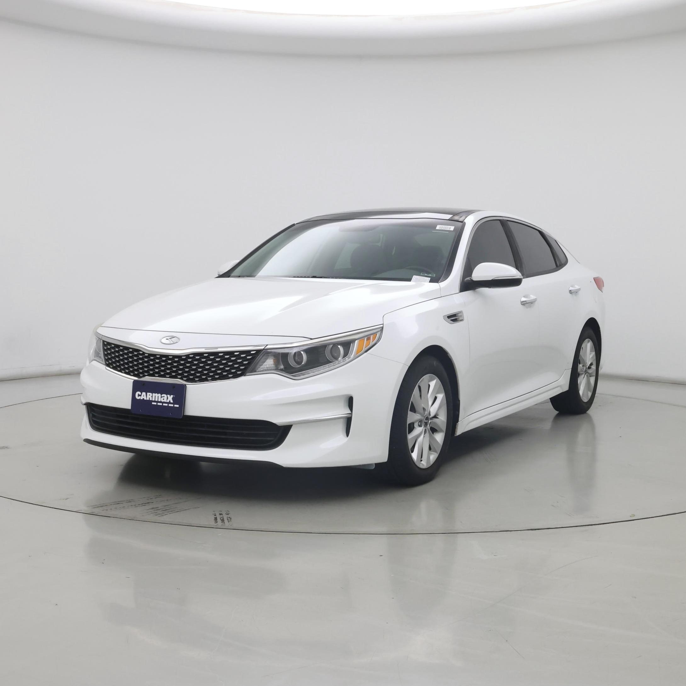 Thumbnail: 2016 Kia Optima - 4