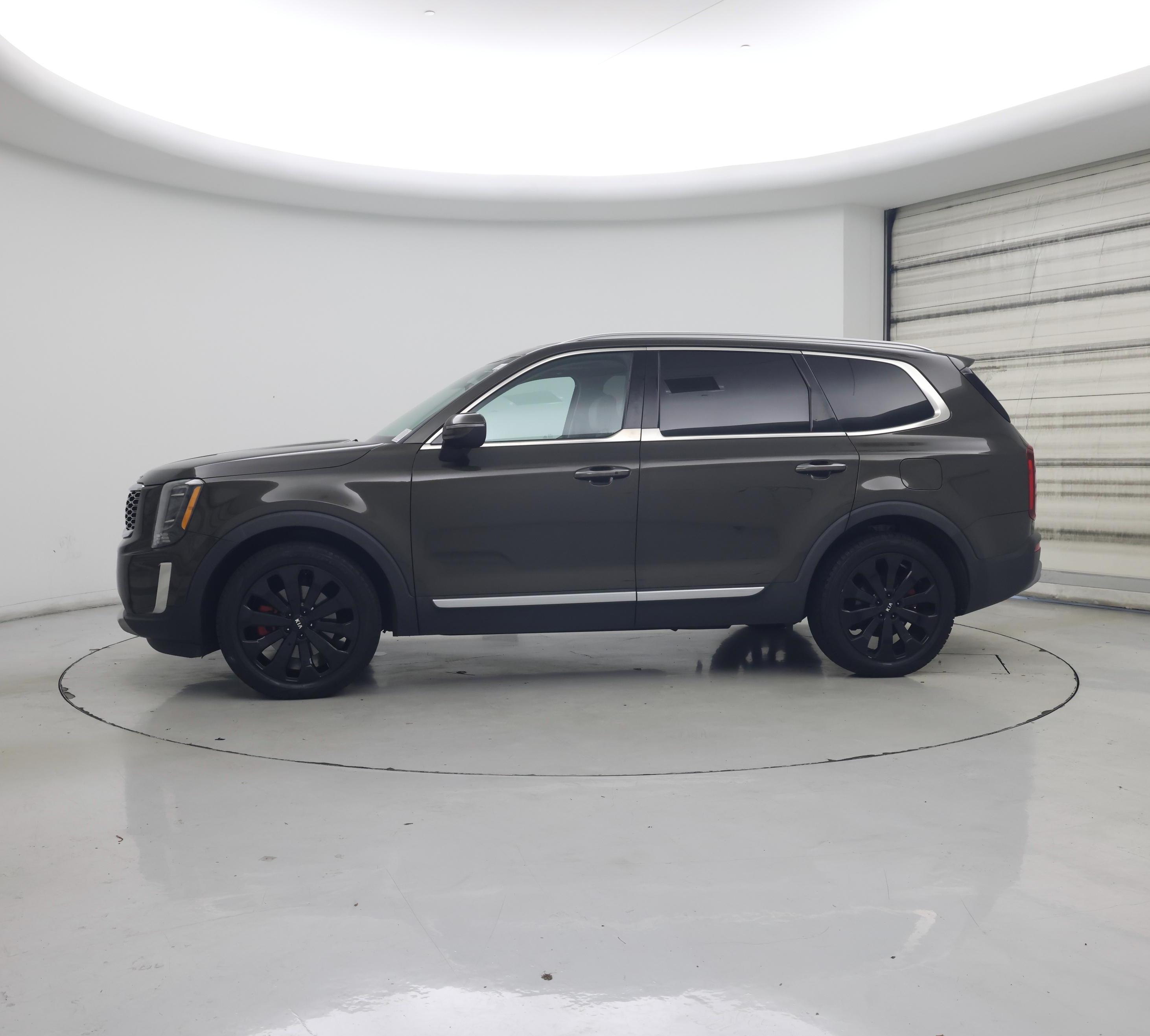 Thumbnail: 2021 Kia Telluride - 3