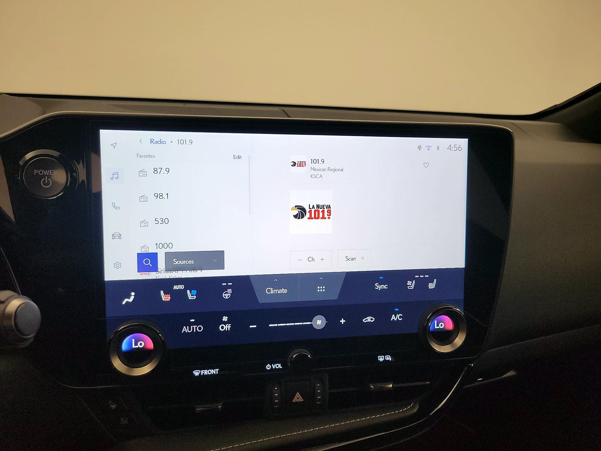 Thumbnail: 2024 Lexus RX - 15