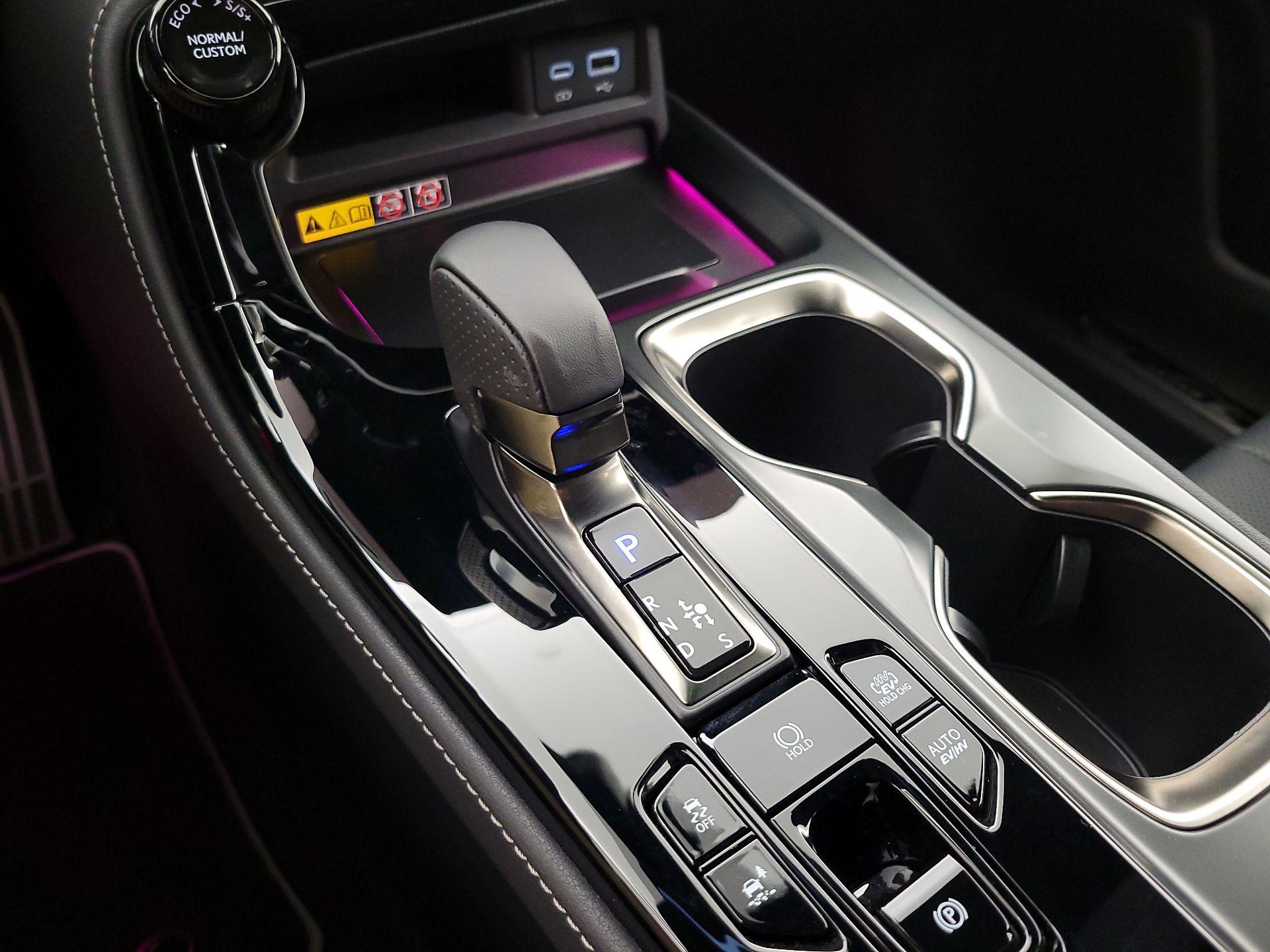 Thumbnail: 2024 Lexus RX - 17