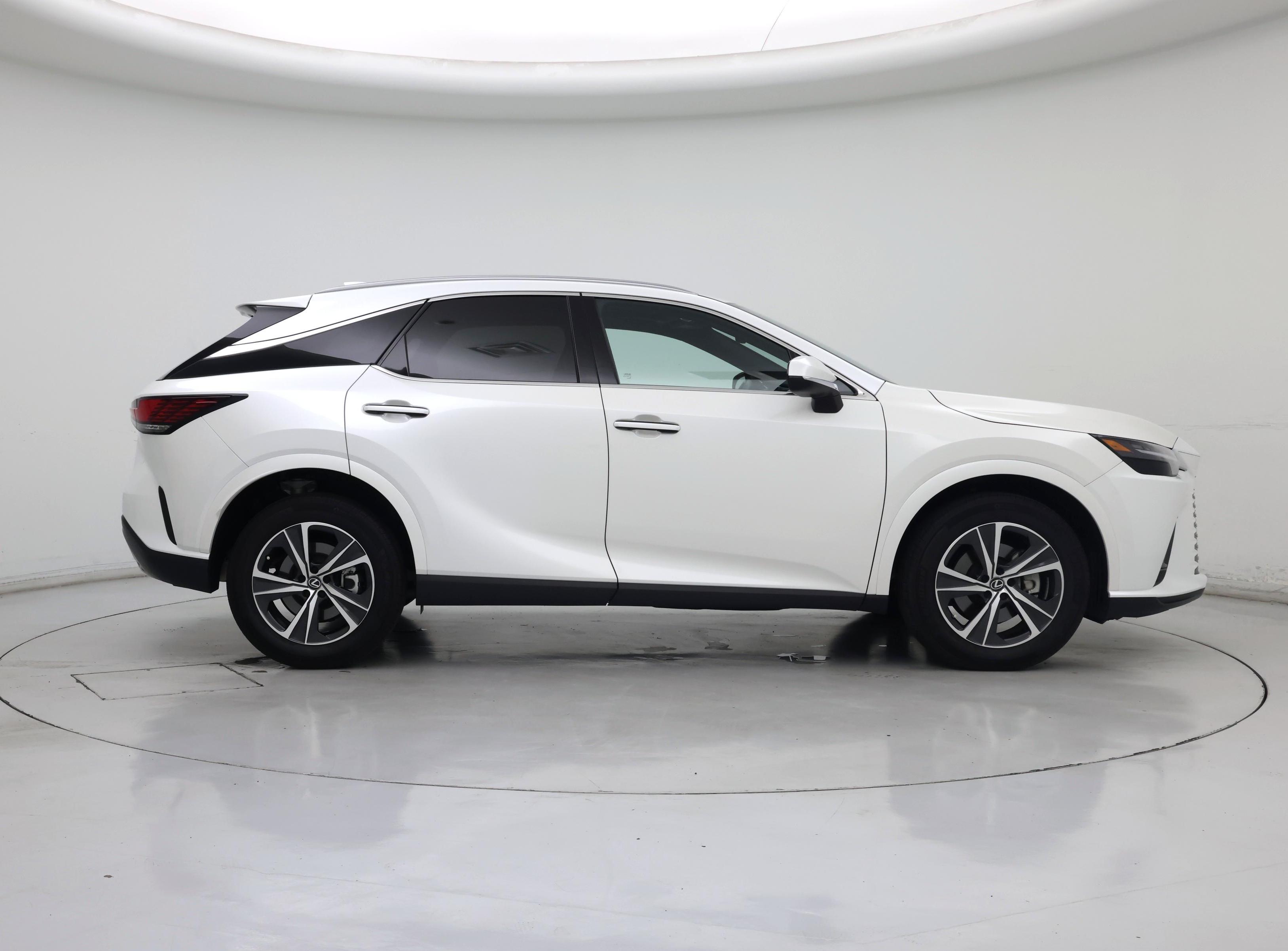 Thumbnail: 2024 Lexus RX - 7