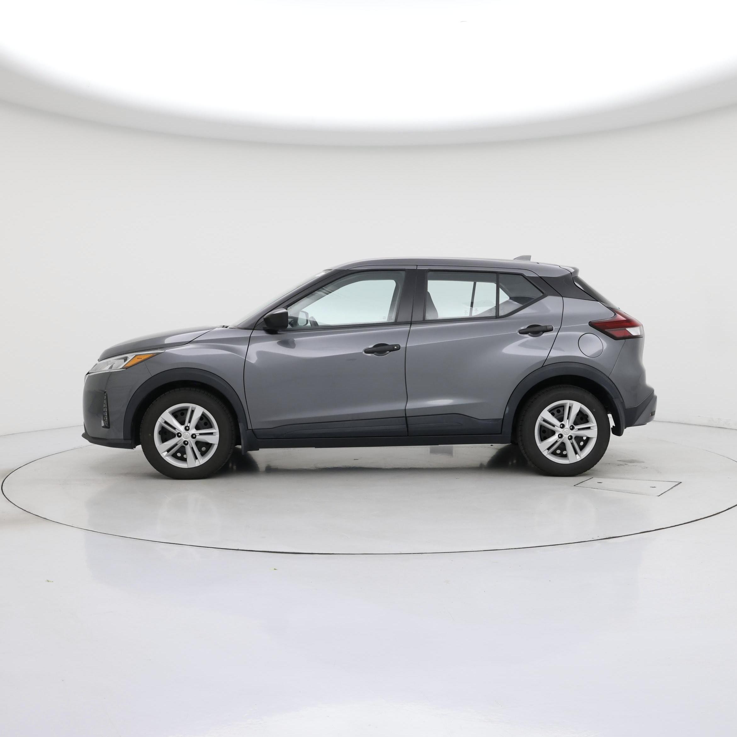 Thumbnail: 2022 Nissan Kicks - 3