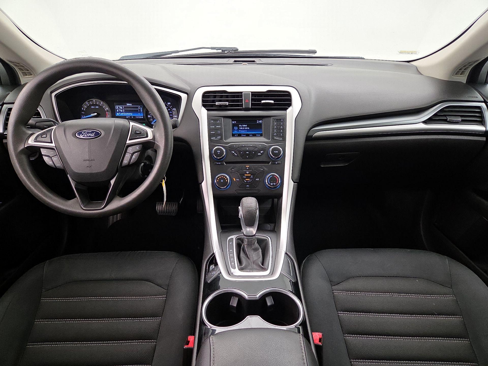 Thumbnail: 2015 Ford Fusion - 9