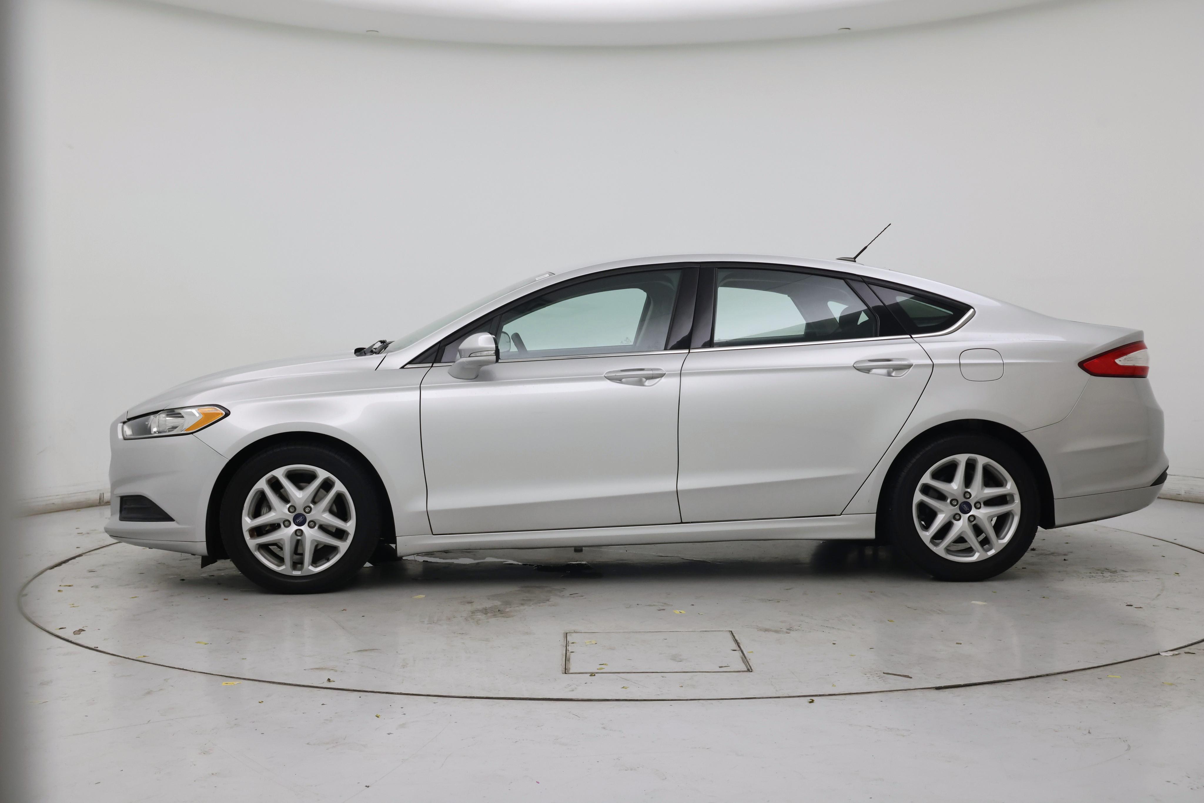 Thumbnail: 2015 Ford Fusion - 3