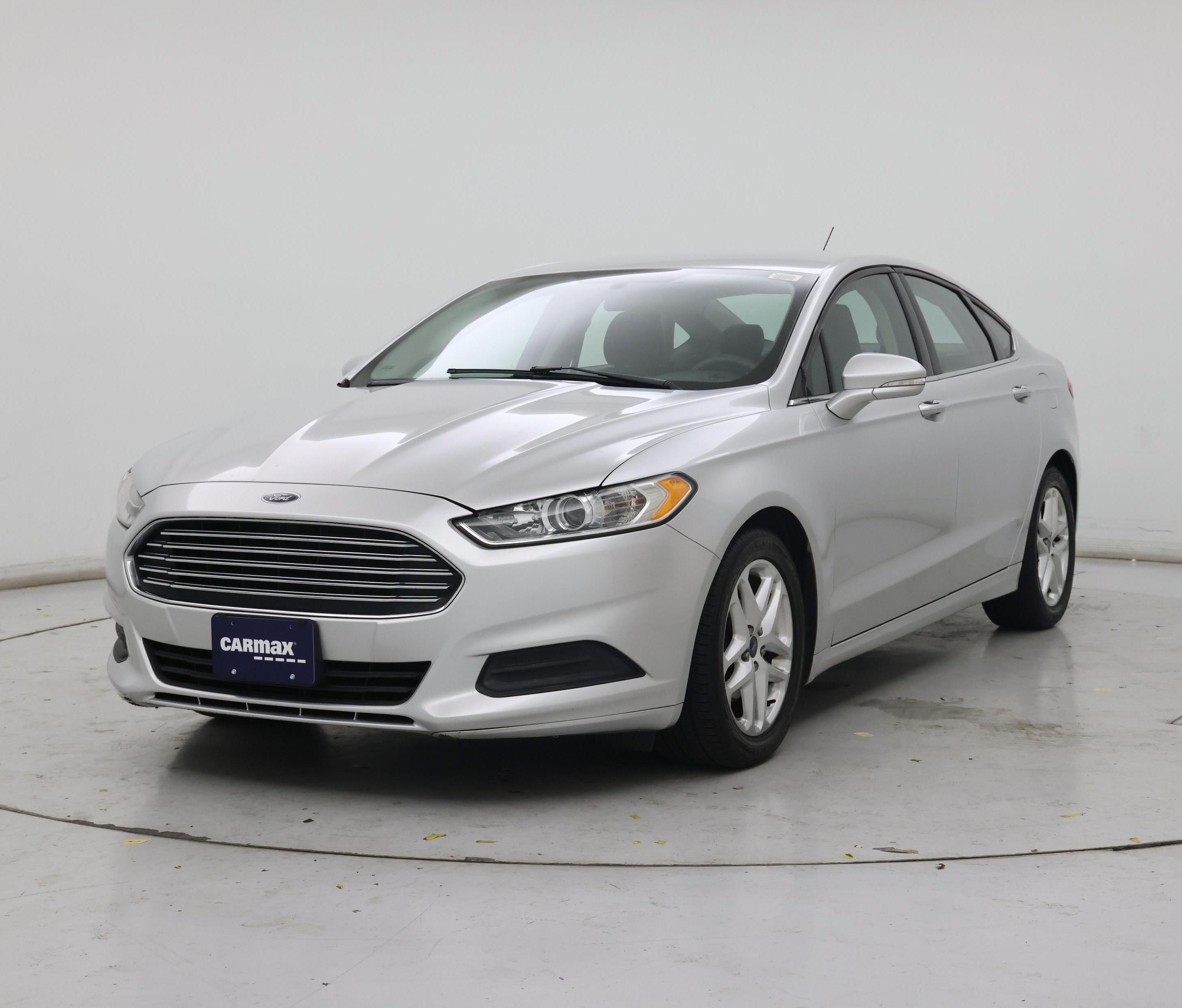 Thumbnail: 2015 Ford Fusion - 4