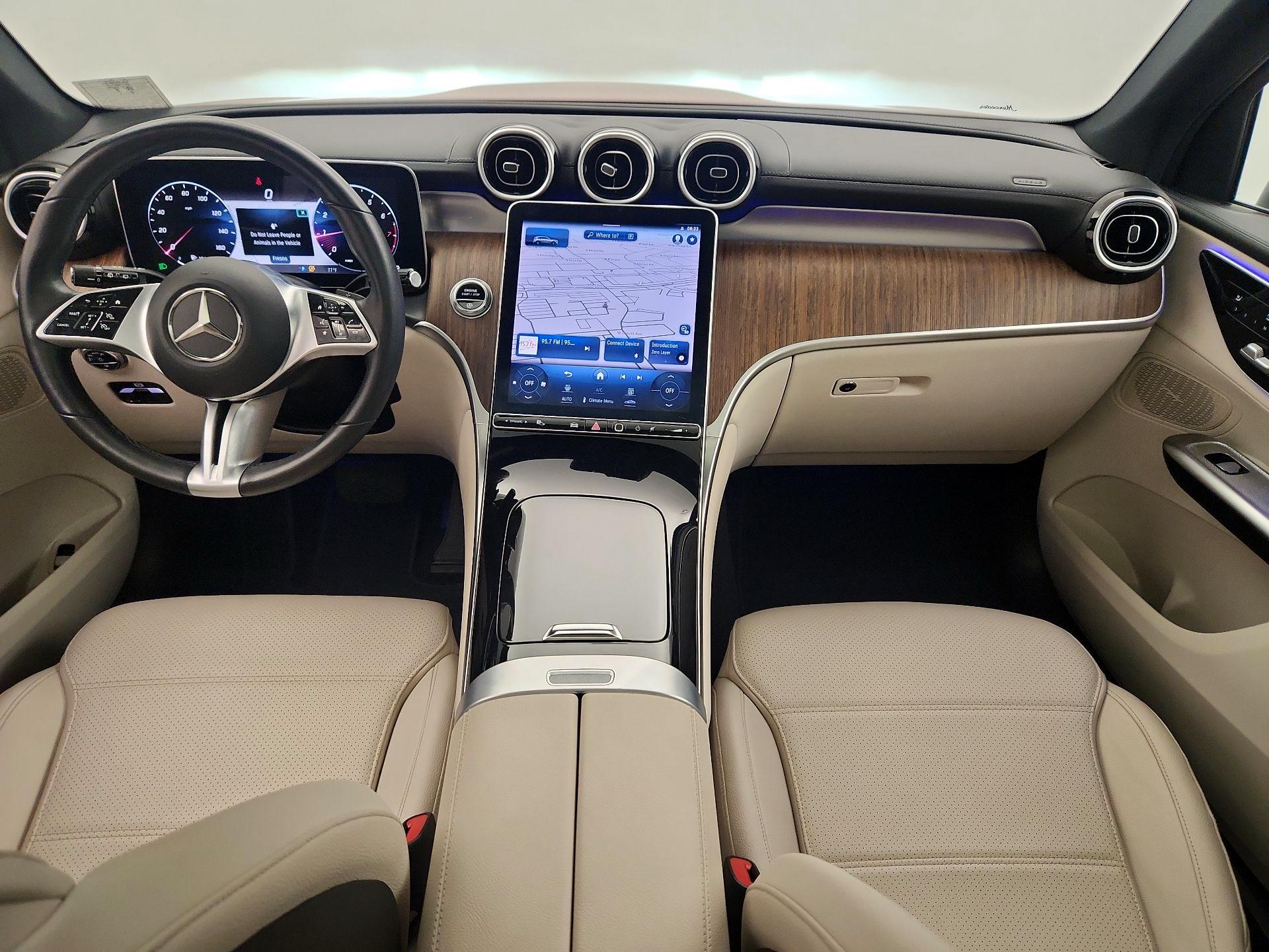 Thumbnail: 2023 Mercedes-Benz GLC - 9