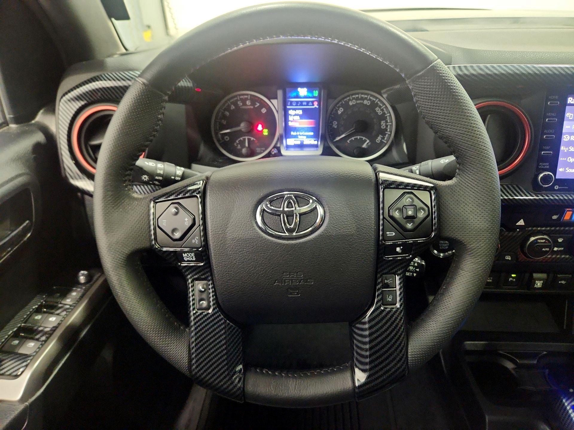 Thumbnail: 2021 Toyota Tacoma - 10