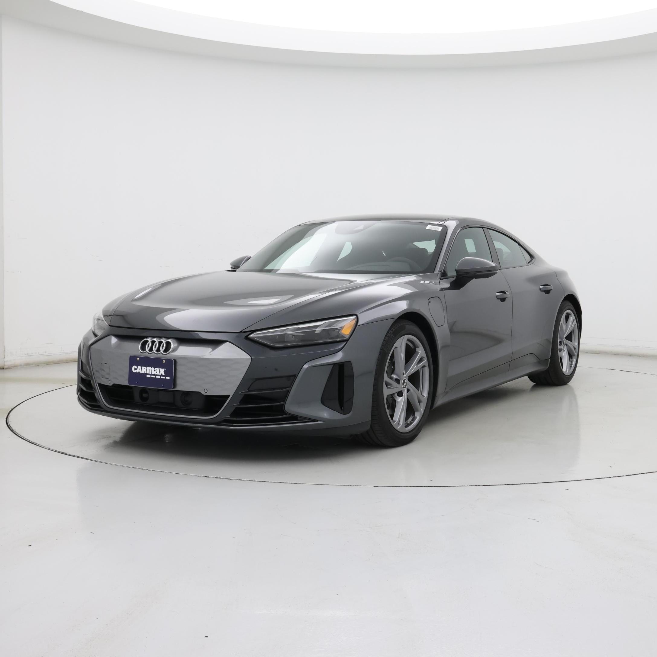 Thumbnail: 2022 Audi e-tron GT - 4