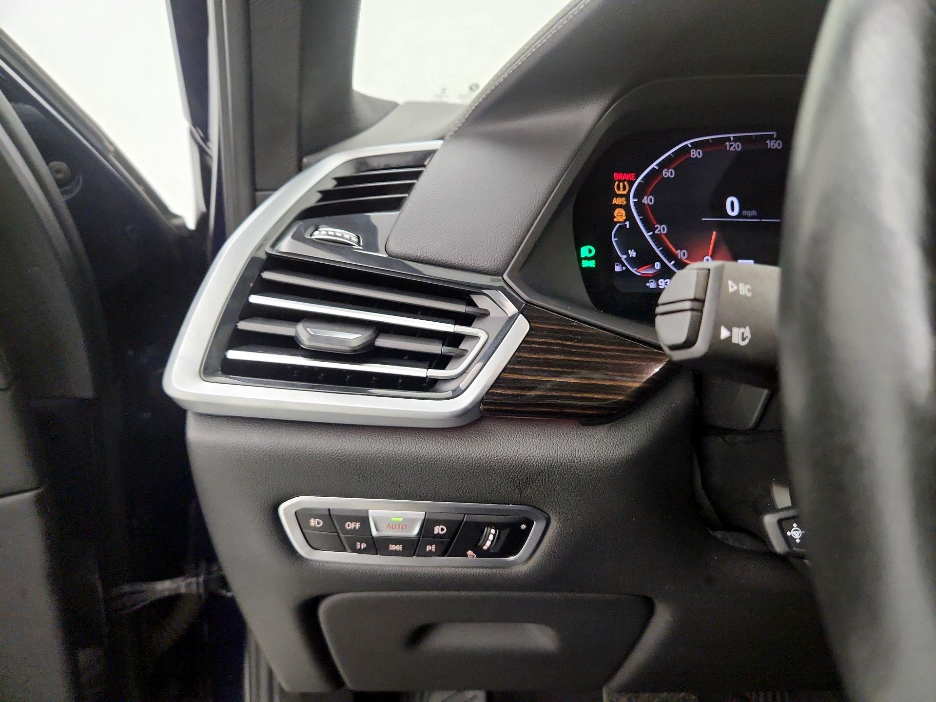 Thumbnail: 2020 BMW X5 - 13