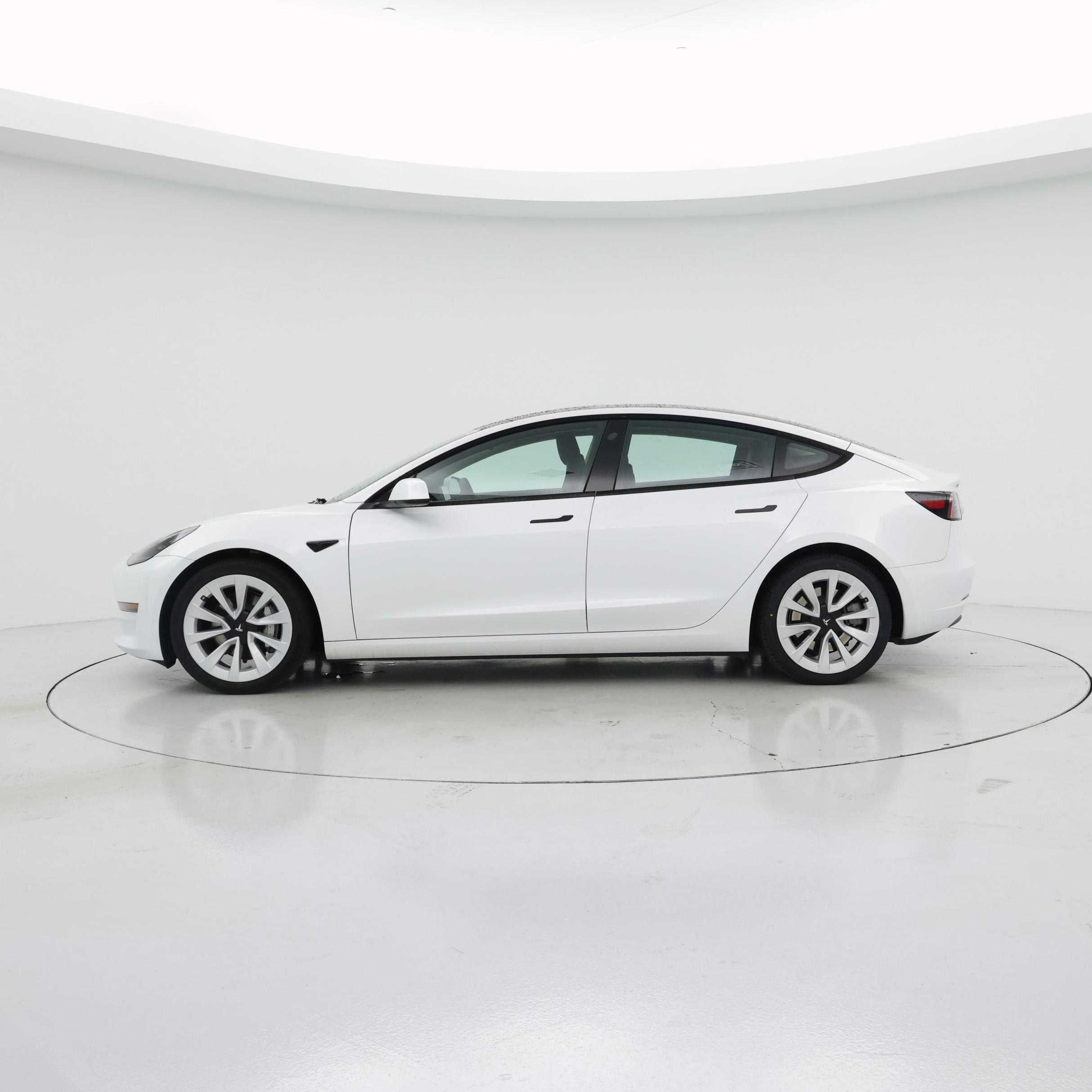 Thumbnail: 2023 Tesla Model 3 - 3