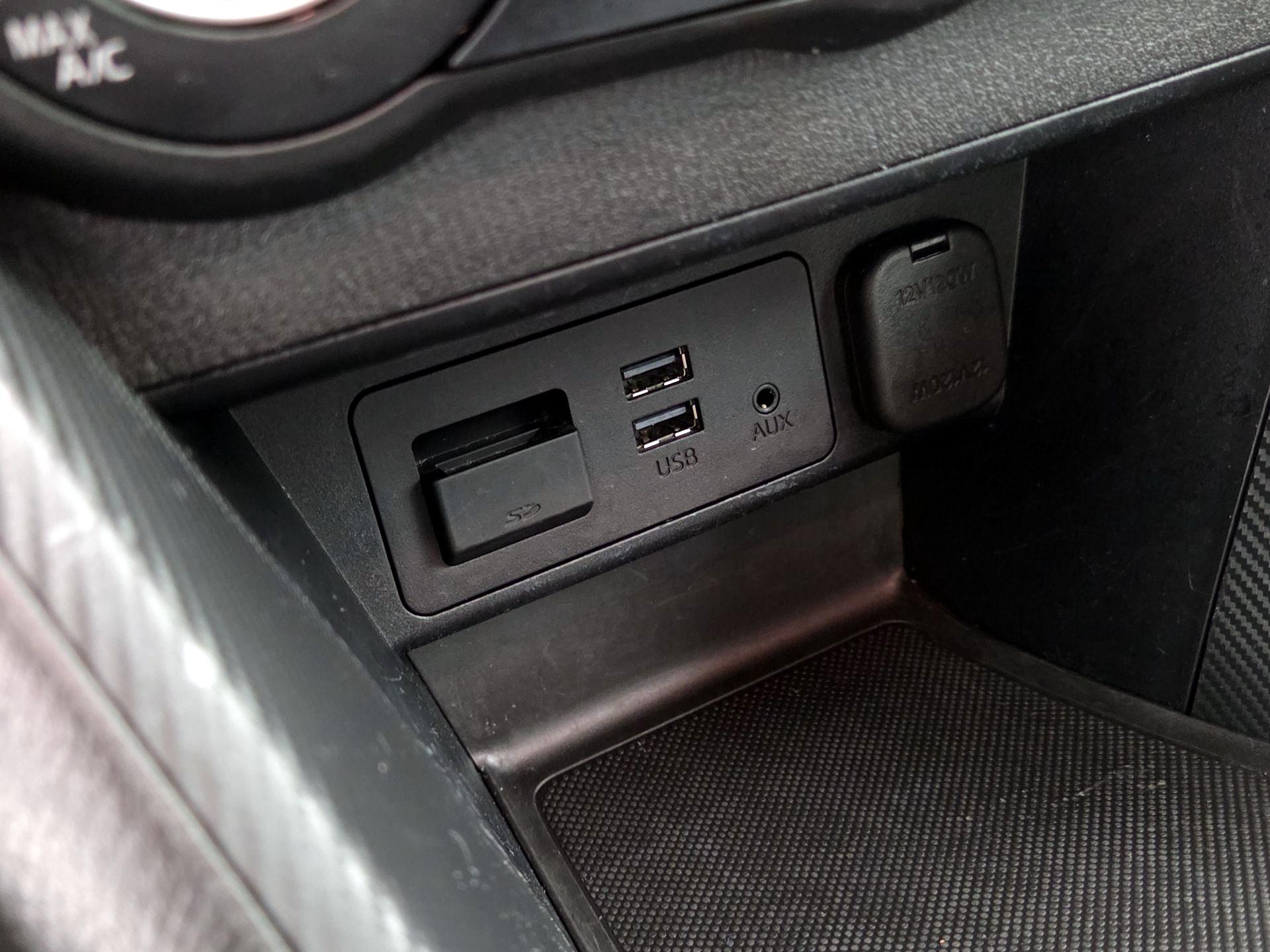 Thumbnail: 2019 Toyota Yaris - 17