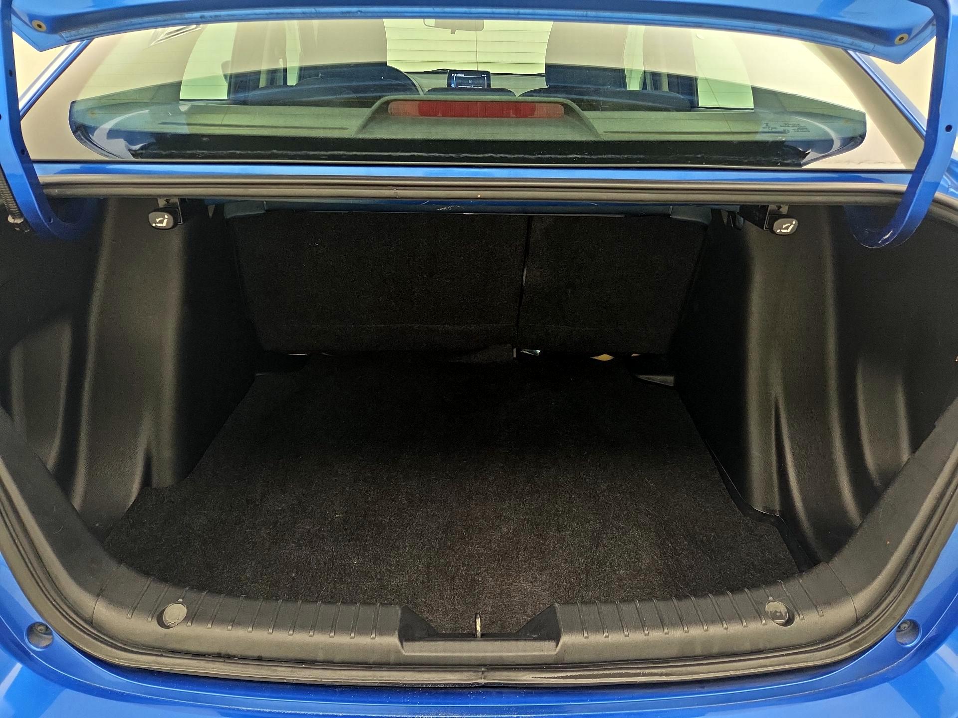 Thumbnail: 2019 Toyota Yaris - 19