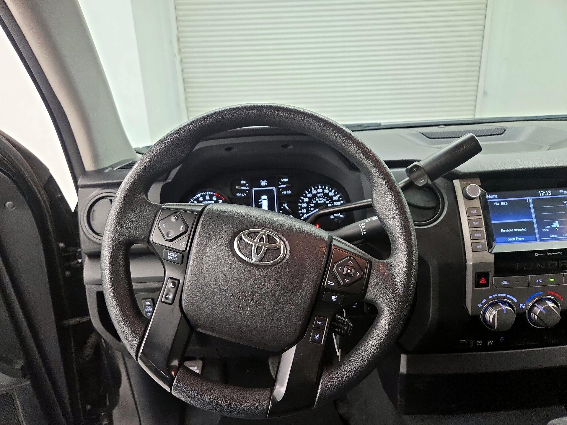 Thumbnail: 2021 Toyota Tundra - 10