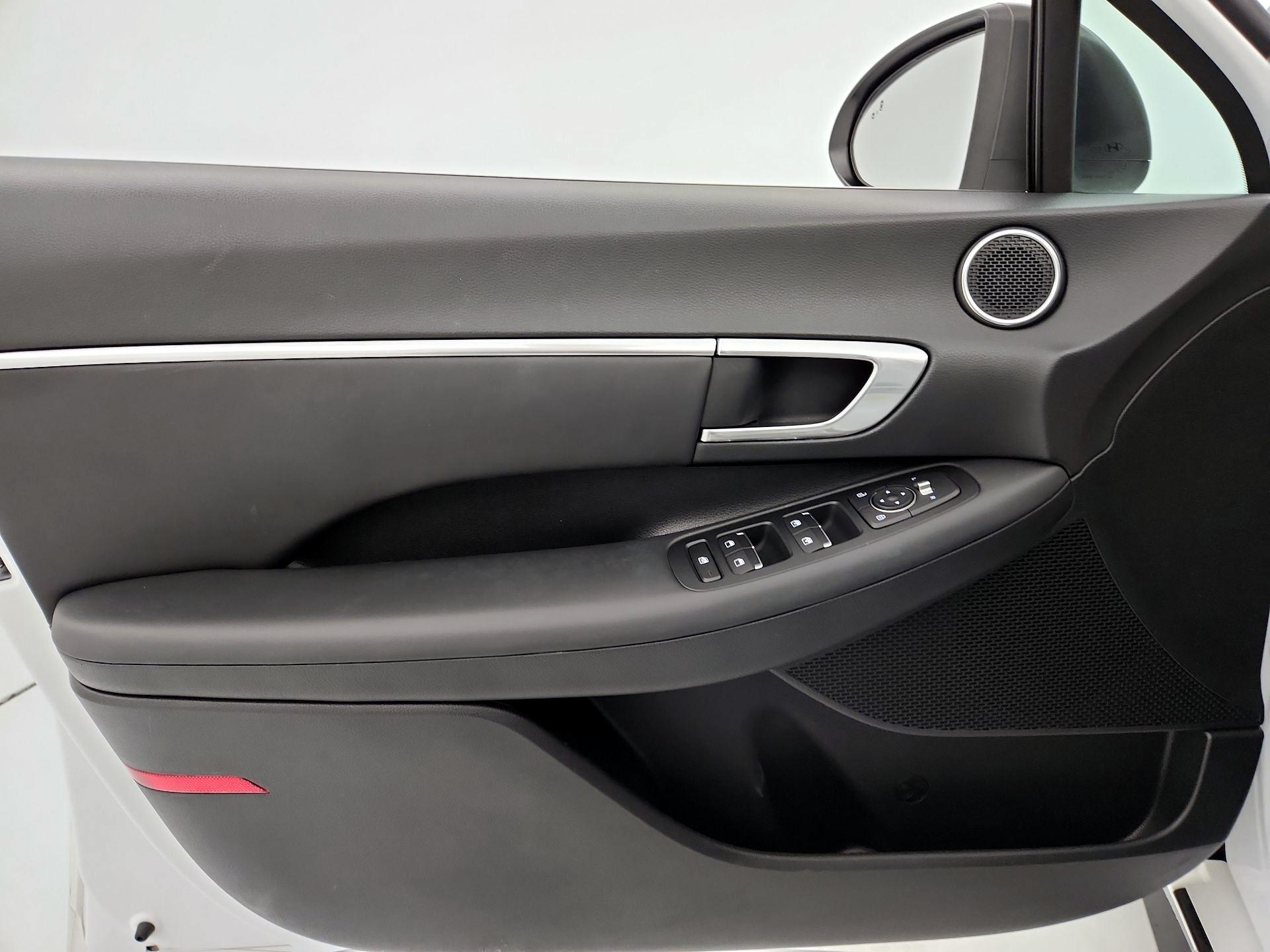 Thumbnail: 2022 Hyundai Sonata - 12