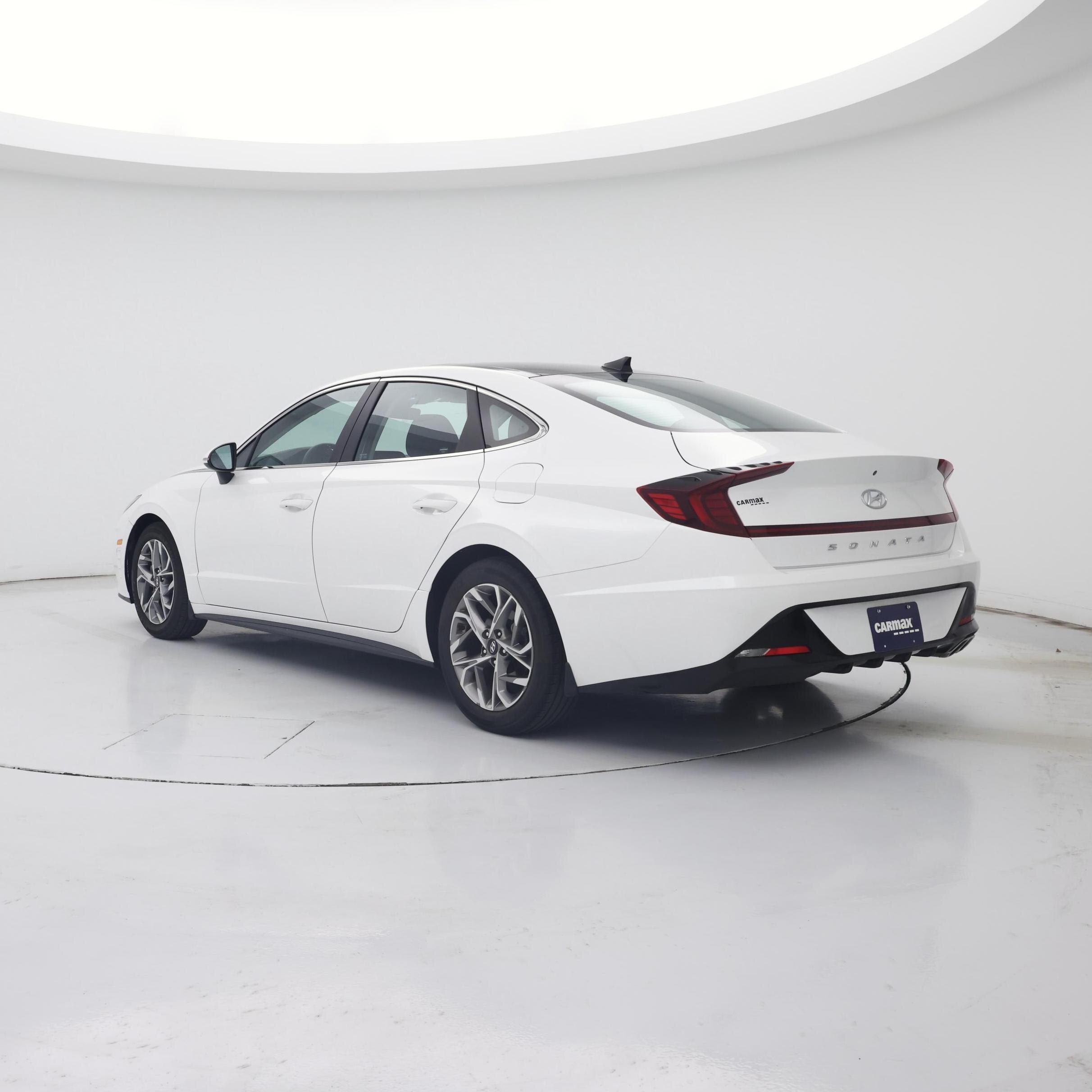 Thumbnail: 2022 Hyundai Sonata - 2
