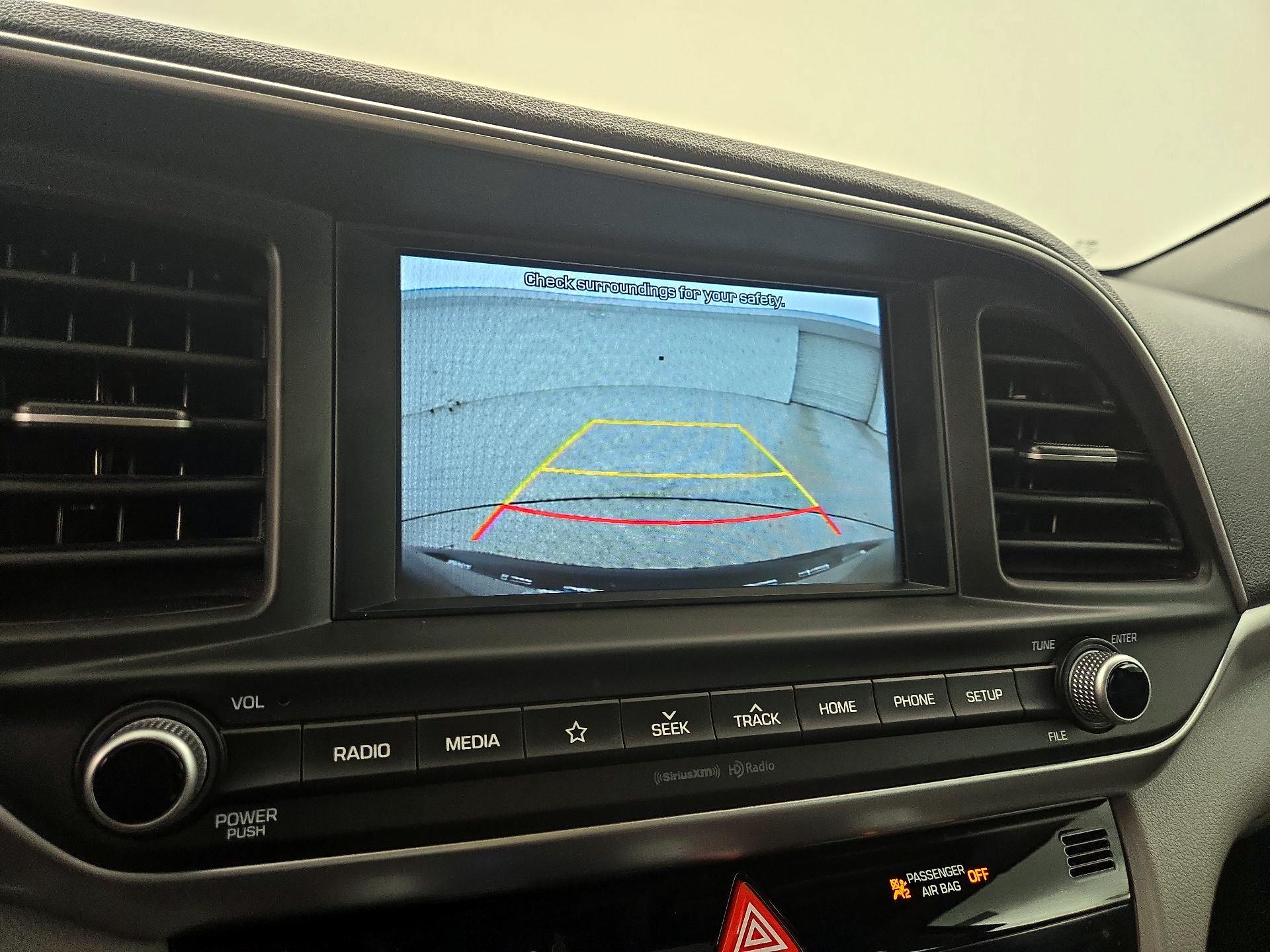Thumbnail: 2020 Hyundai Elantra - 14