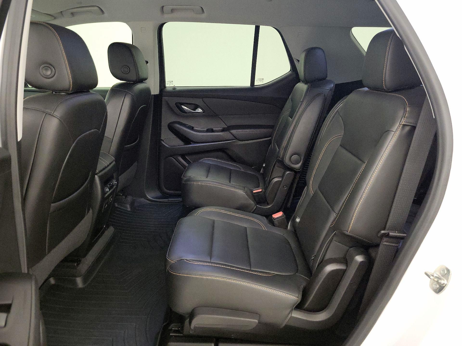 Thumbnail: 2020 Chevrolet Traverse - 19