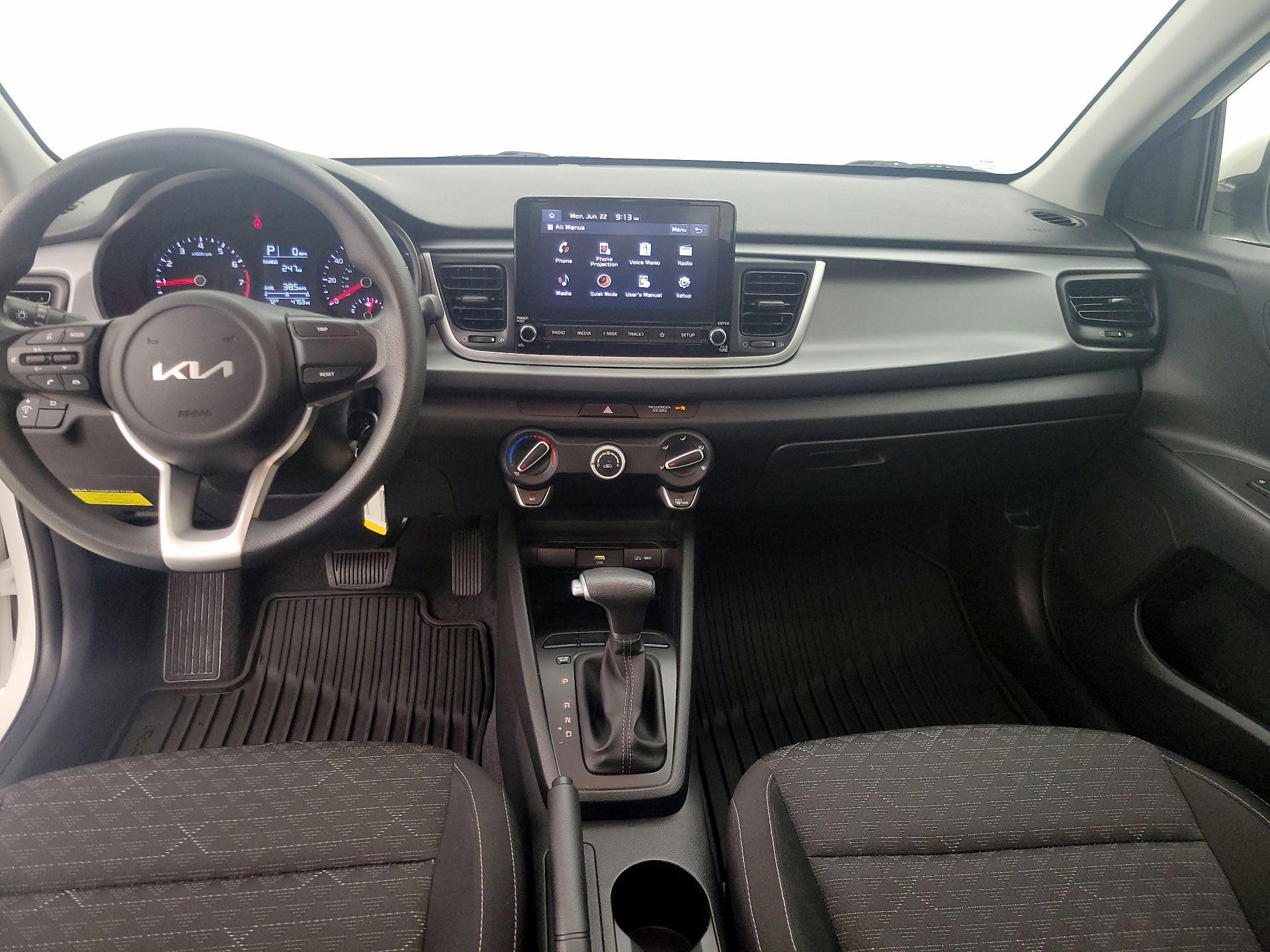 Thumbnail: 2023 Kia Rio - 9