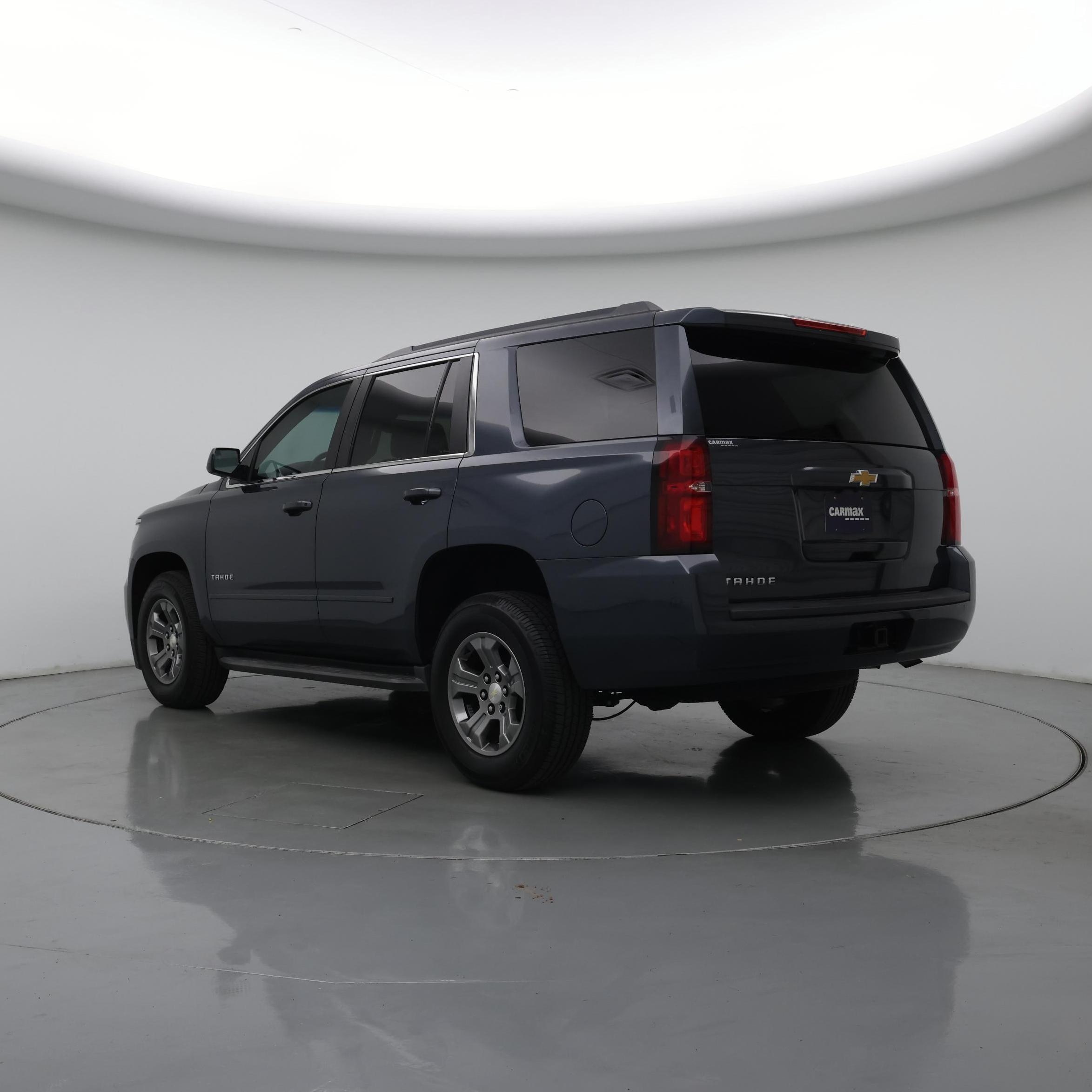 Thumbnail: 2020 Chevrolet Tahoe - 2