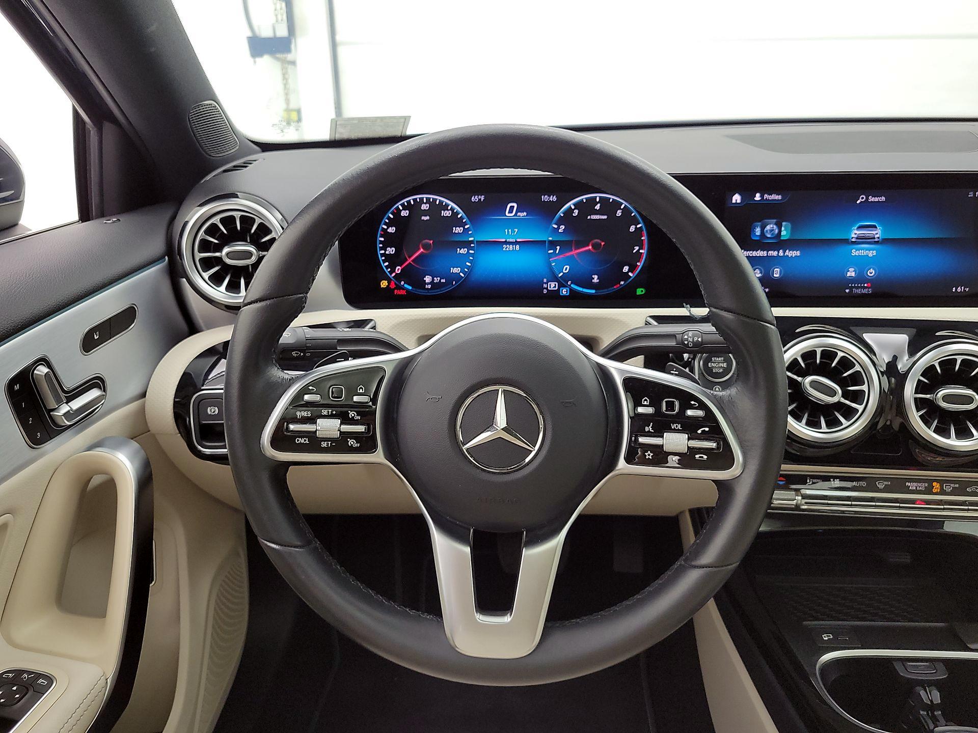 Thumbnail: 2021 Mercedes-Benz A-Class - 10
