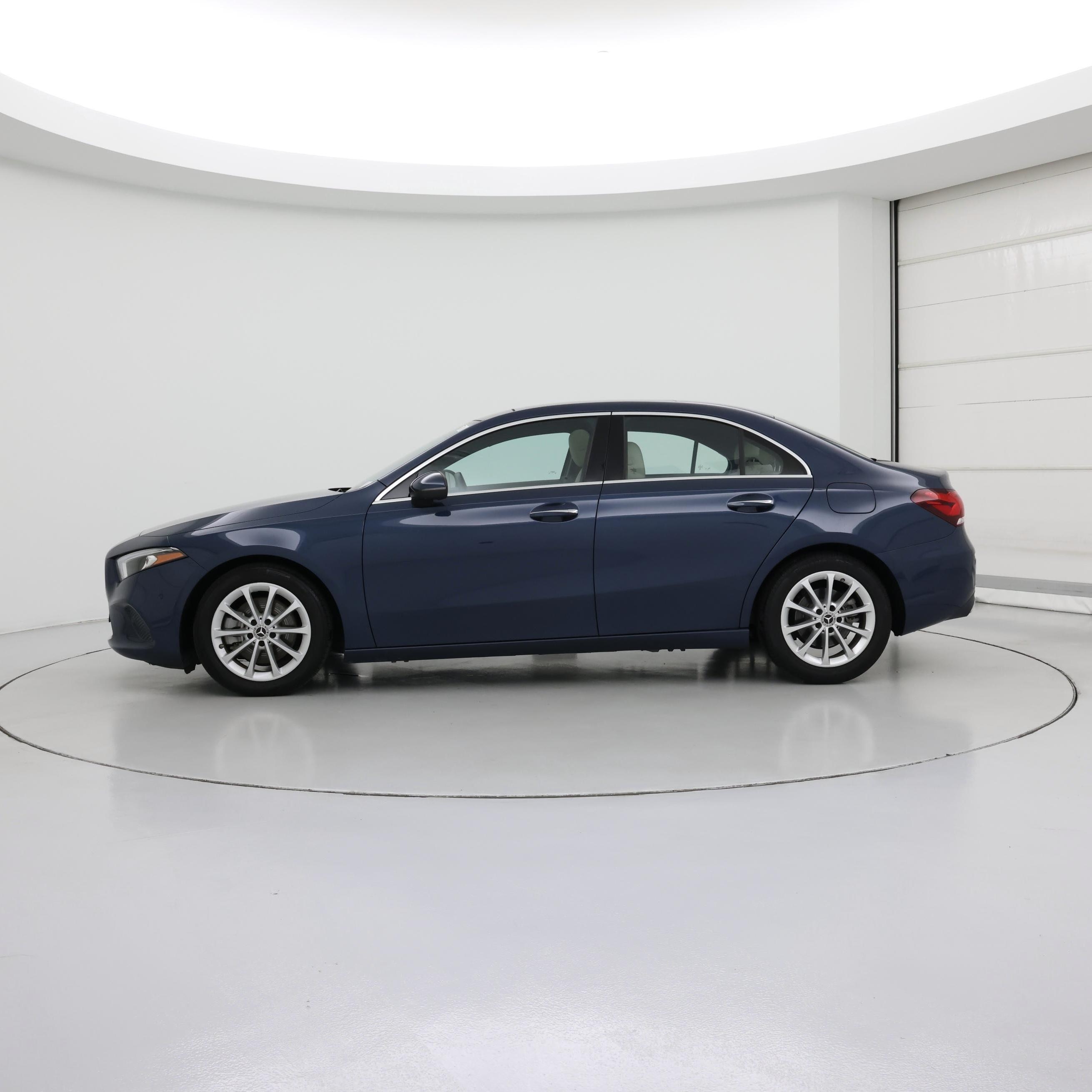 Thumbnail: 2021 Mercedes-Benz A-Class - 3