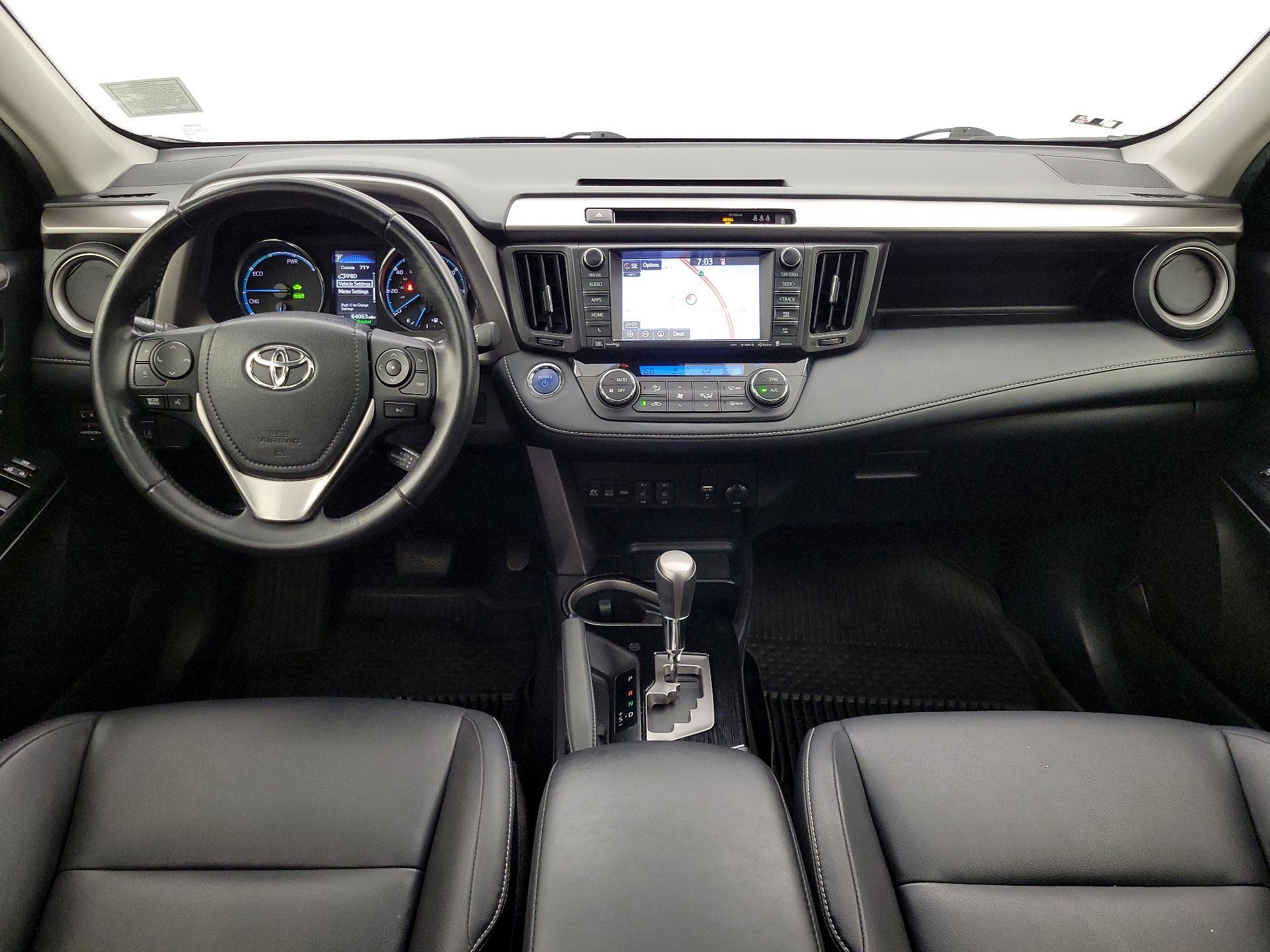Thumbnail: 2018 Toyota RAV4 - 9