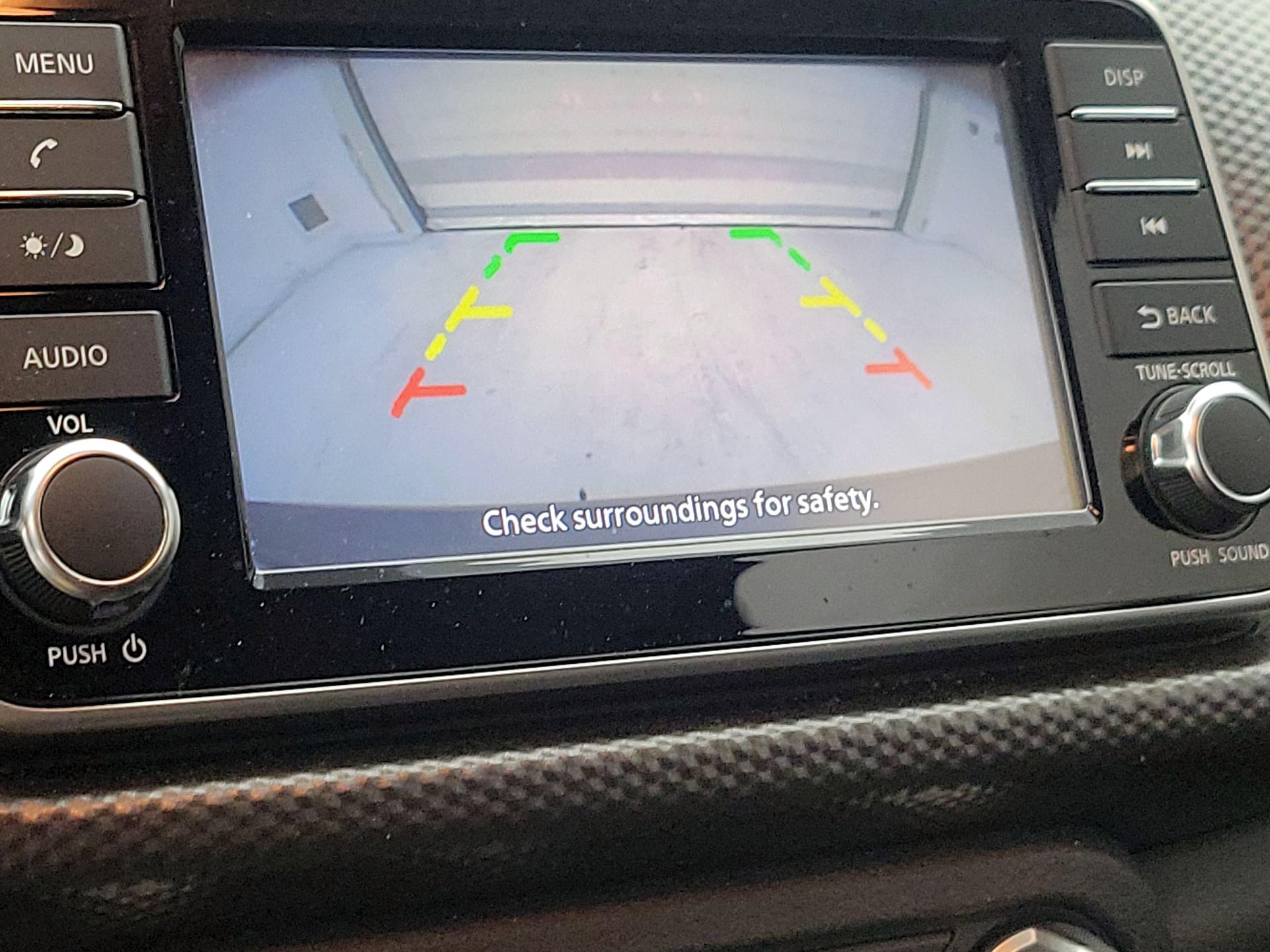 Thumbnail: 2019 Nissan Kicks - 14