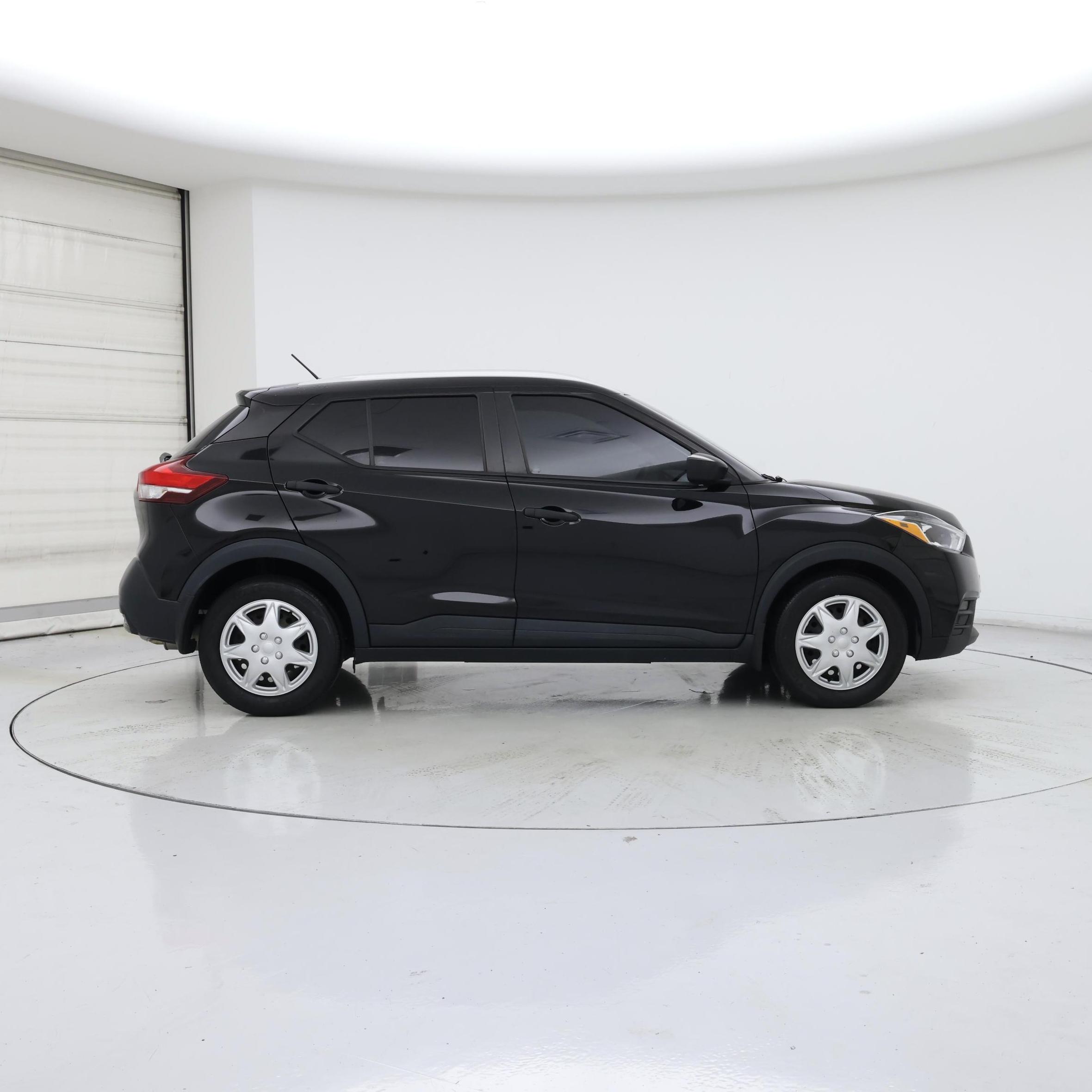 Thumbnail: 2019 Nissan Kicks - 7