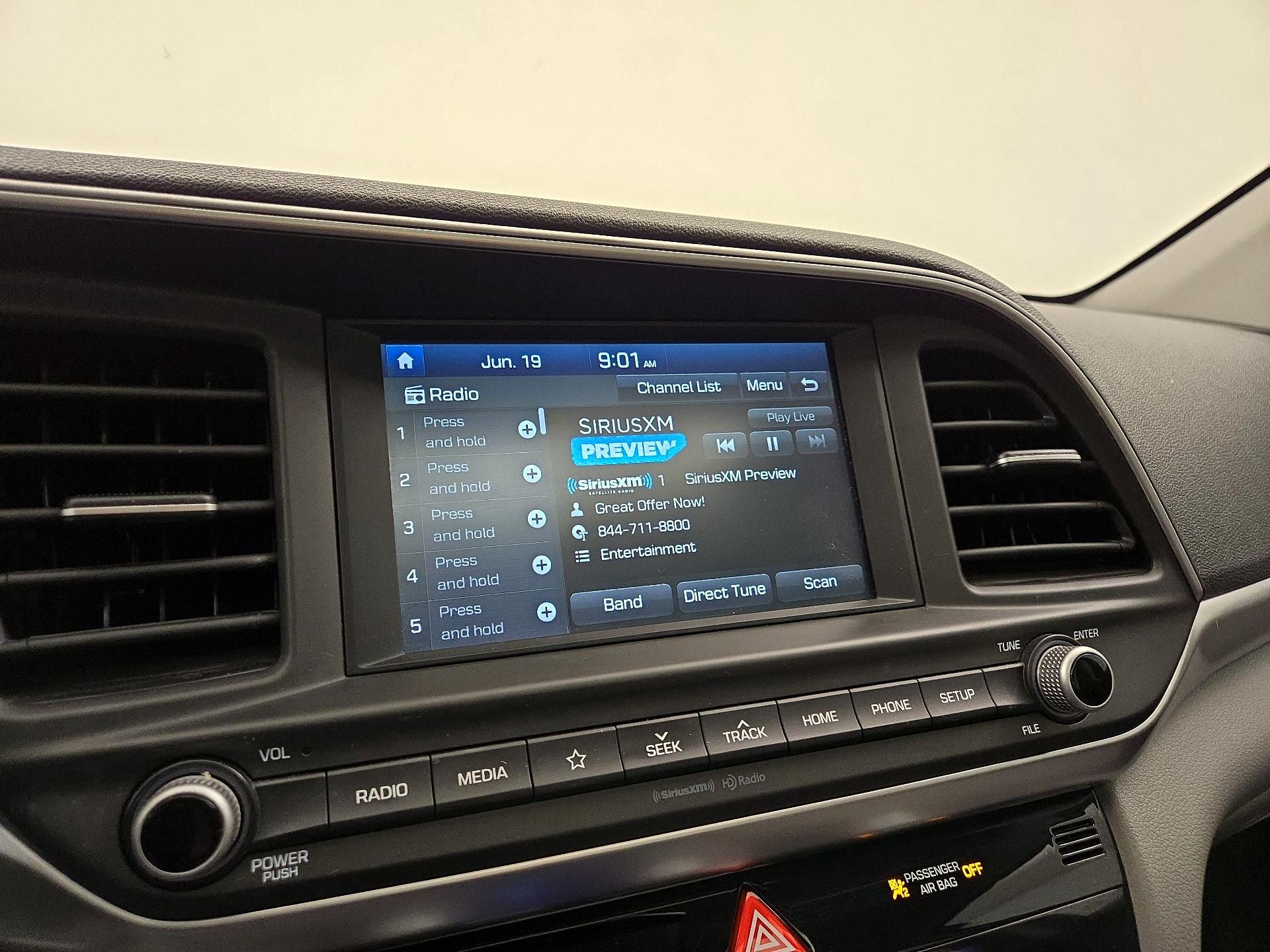 Thumbnail: 2019 Hyundai Elantra - 15