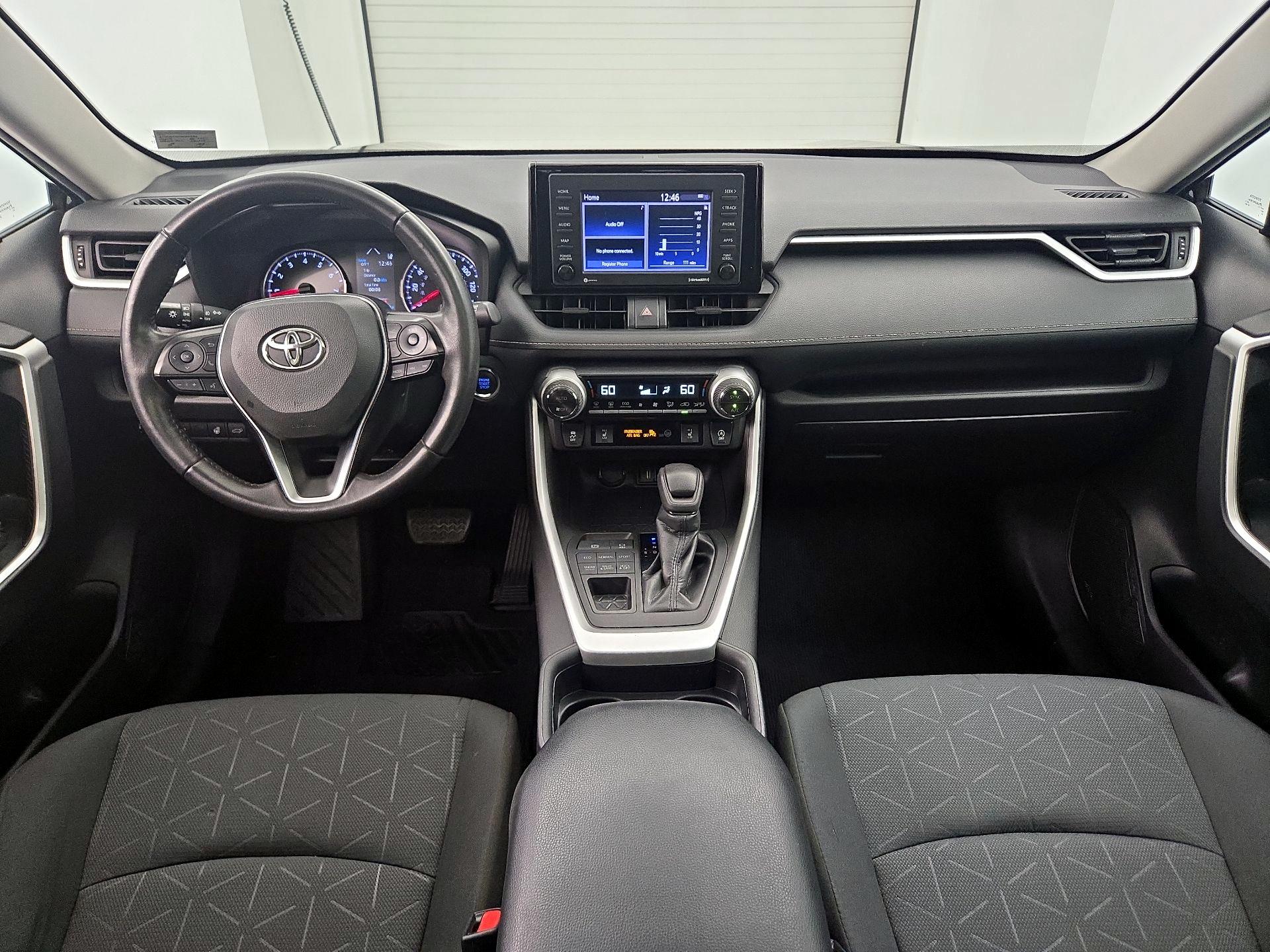 Thumbnail: 2021 Toyota RAV4 - 9