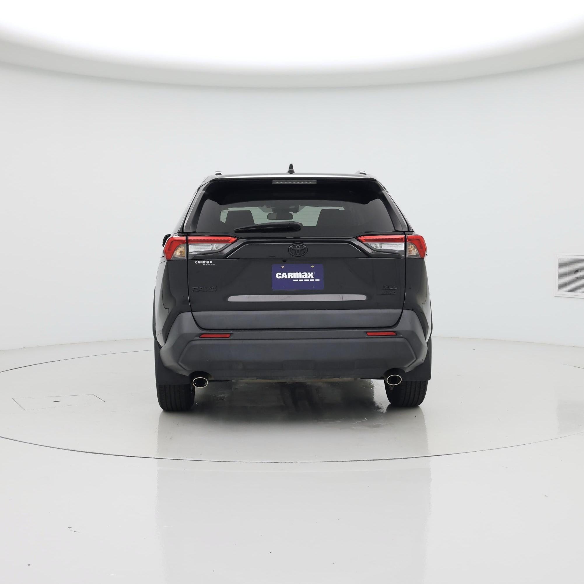 Thumbnail: 2021 Toyota RAV4 - 6