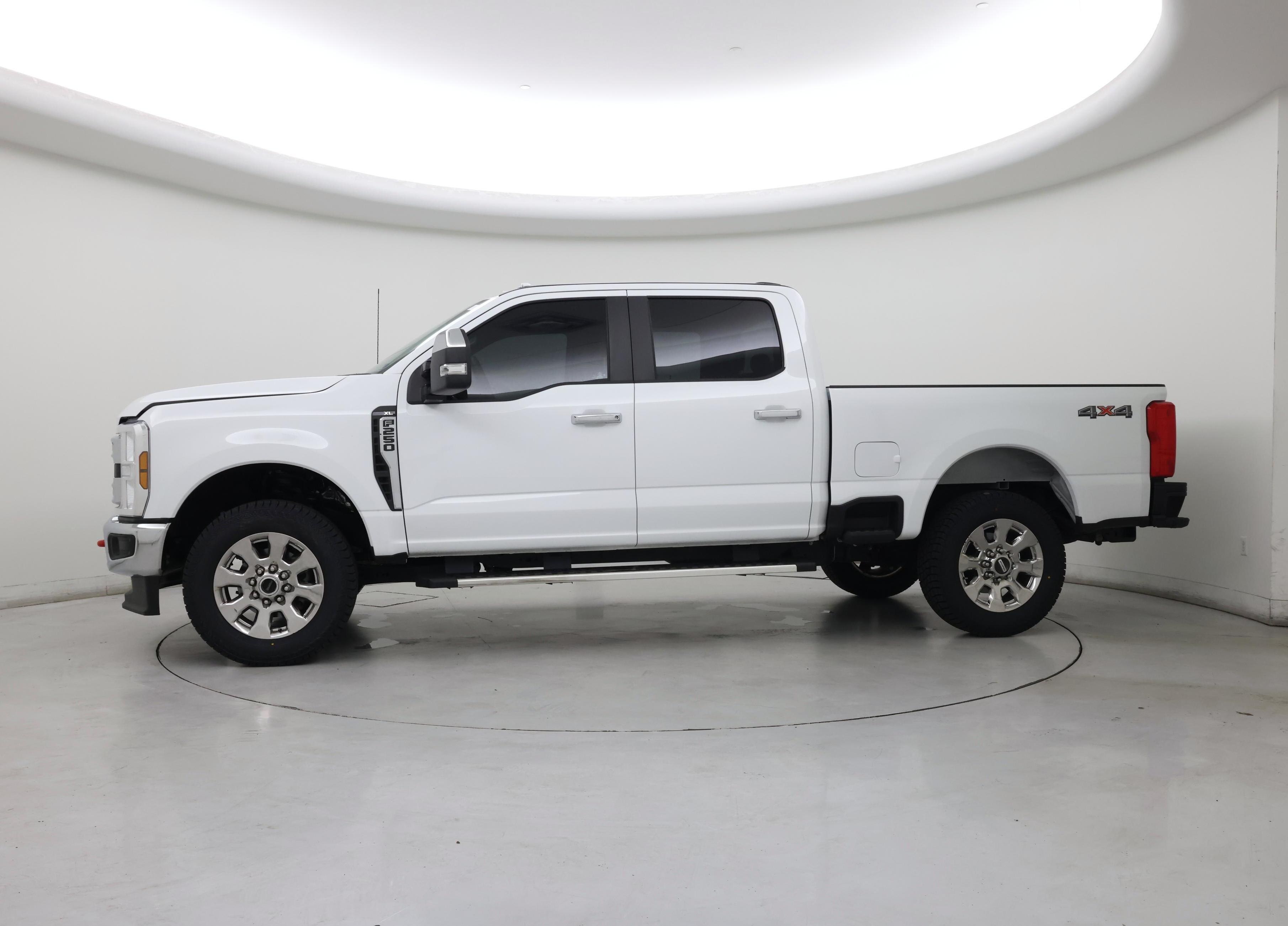 Thumbnail: 2025 Ford F-250 - 3