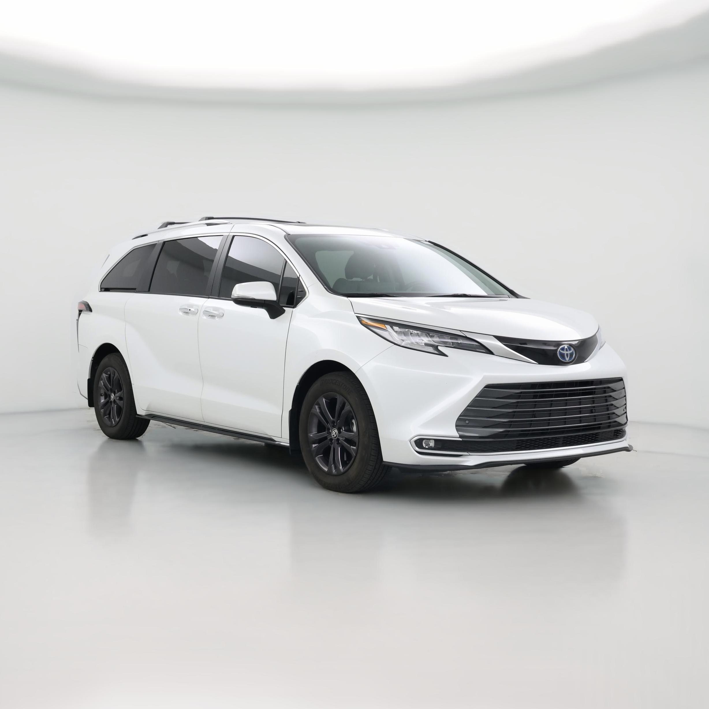 Thumbnail: 2024 Toyota Sienna - 1