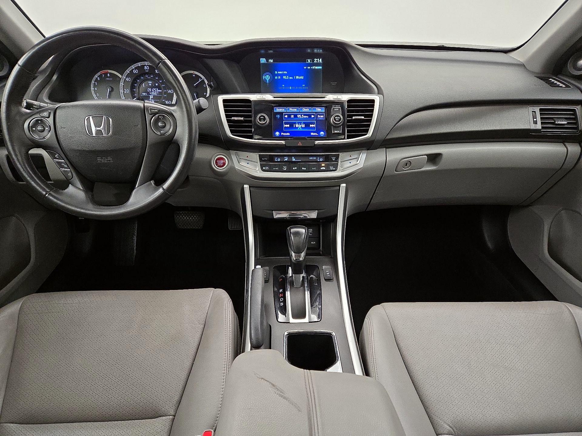 Thumbnail: 2015 Honda Accord - 9