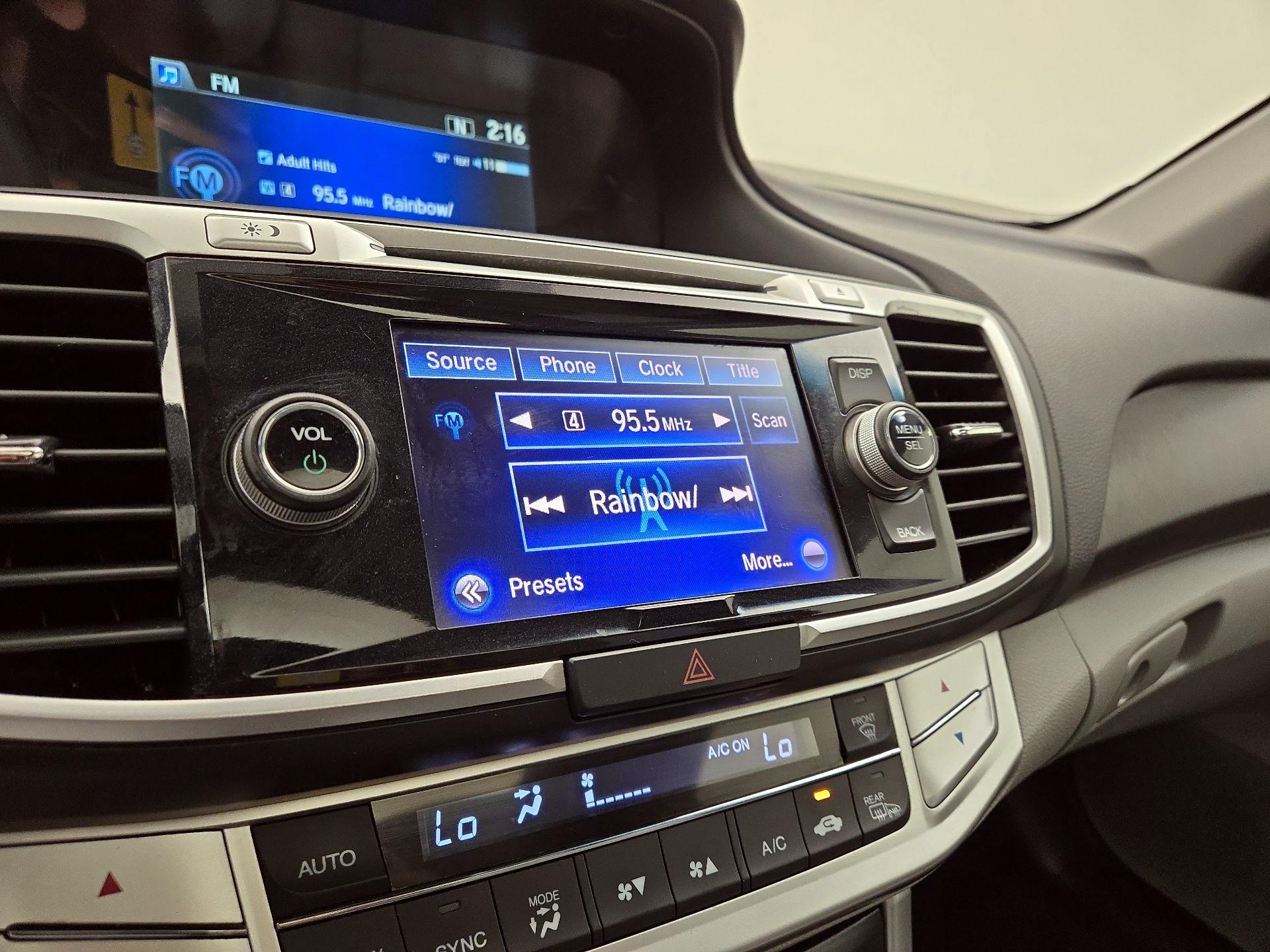 Thumbnail: 2015 Honda Accord - 15