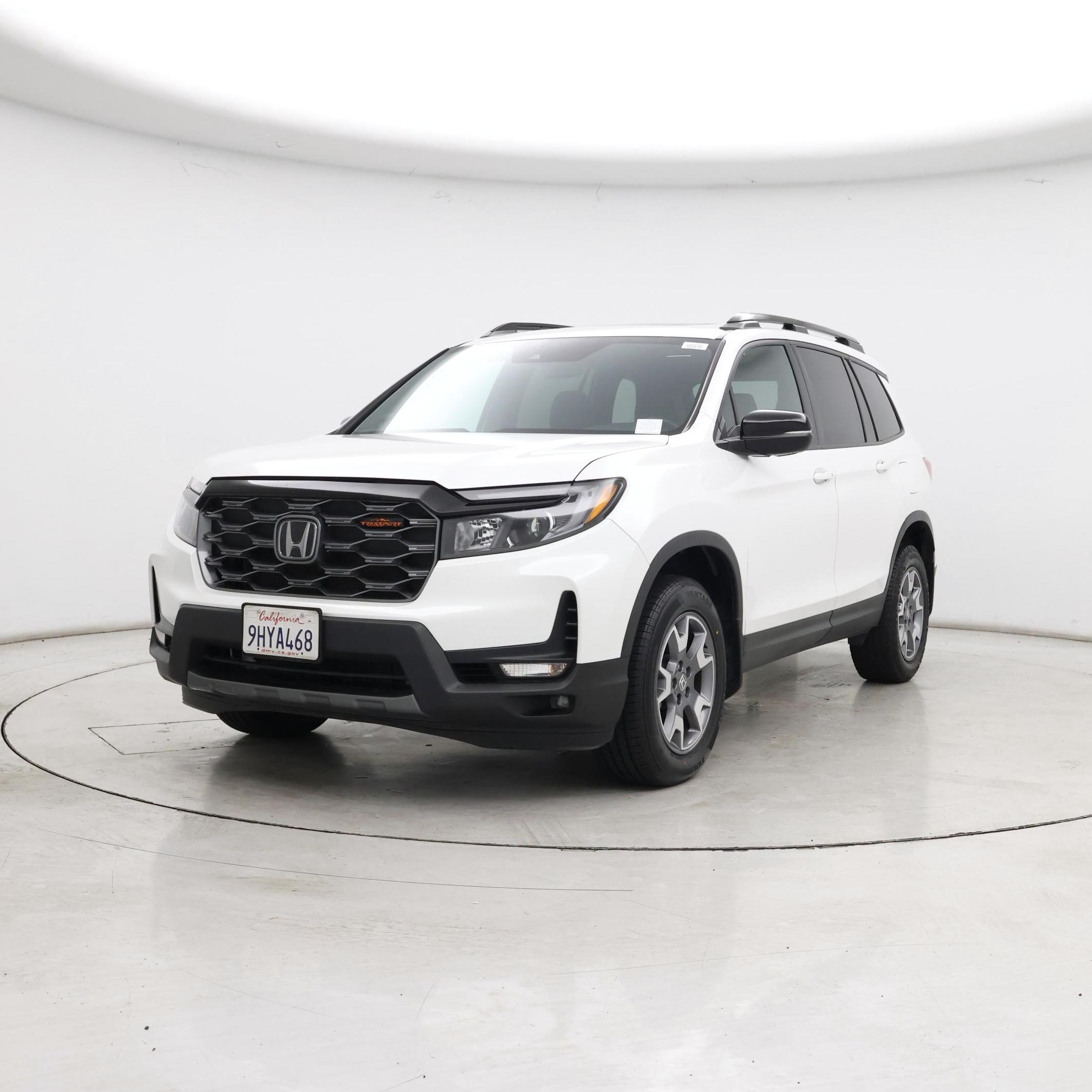 Thumbnail: 2023 Honda Passport - 4