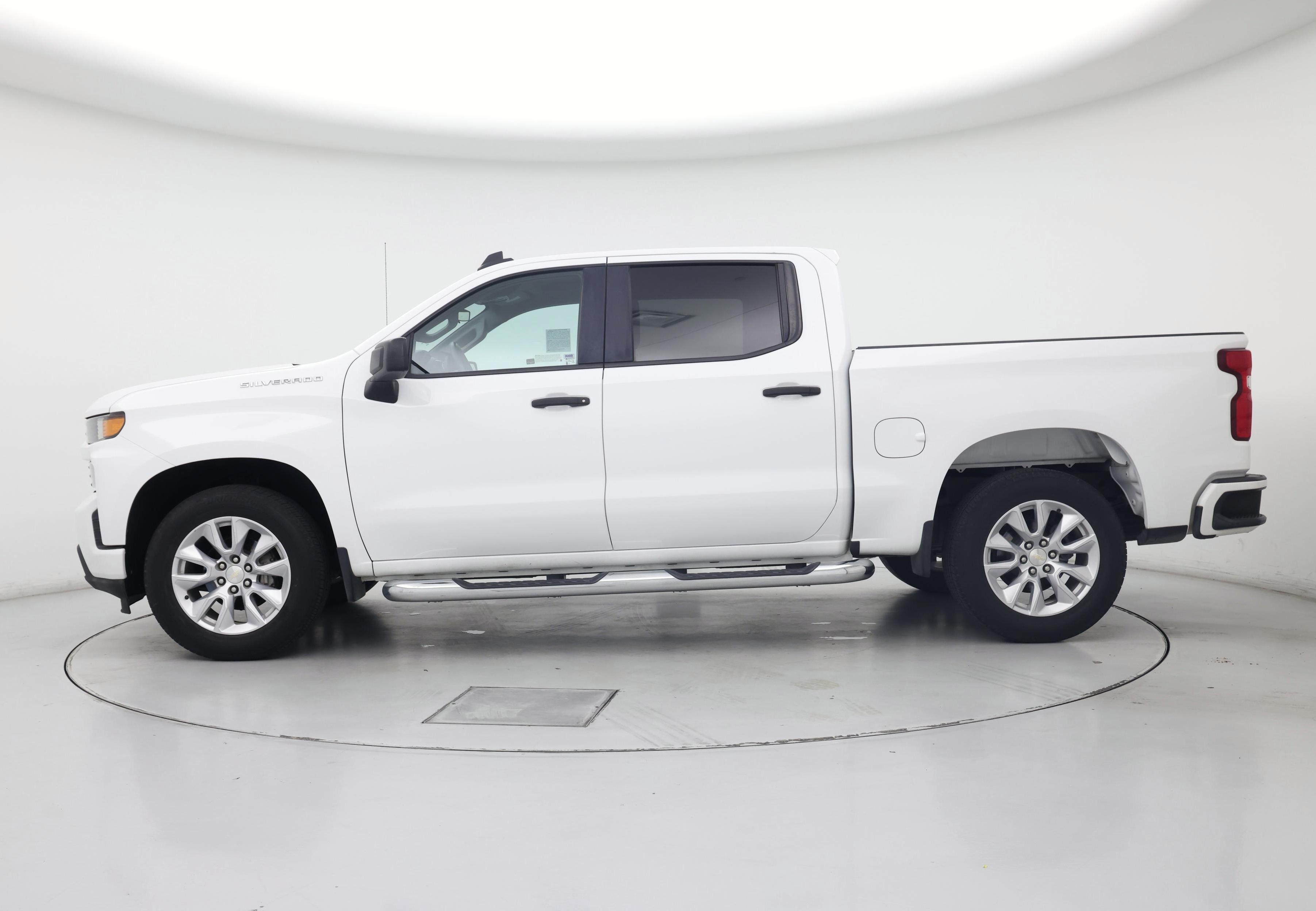 Thumbnail: 2022 Chevrolet Silverado 1500 - 3