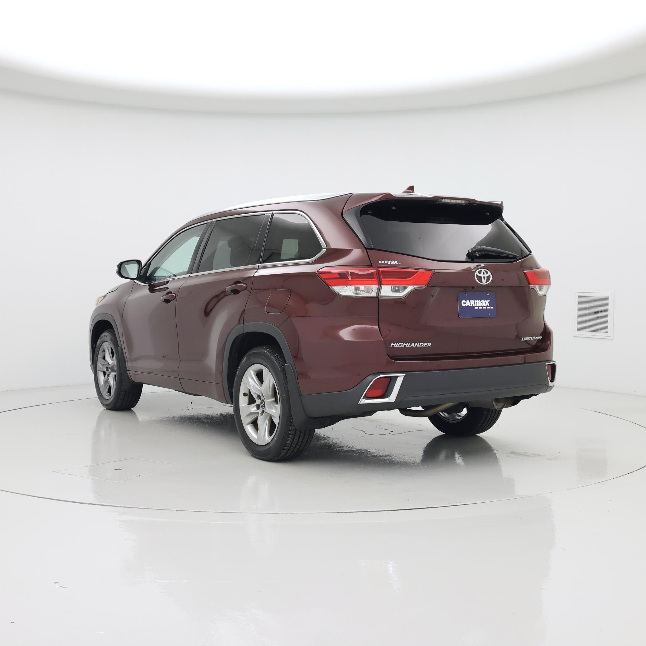 Thumbnail: 2017 Toyota Highlander - 2