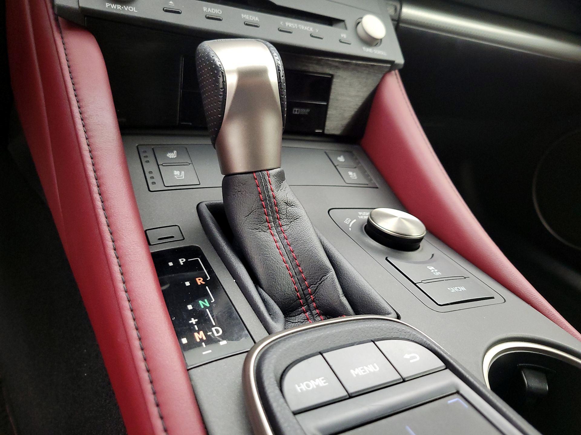 Thumbnail: 2016 Lexus RC - 18