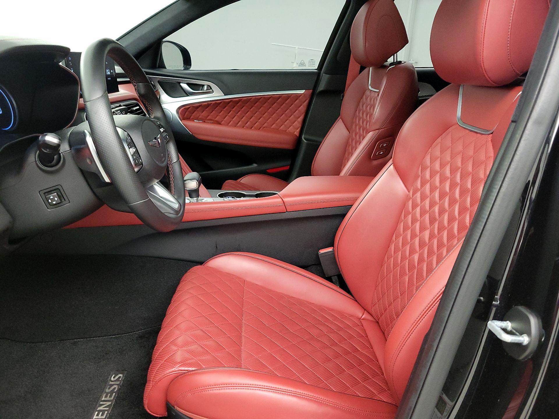 Thumbnail: 2023 Genesis G70 - 11