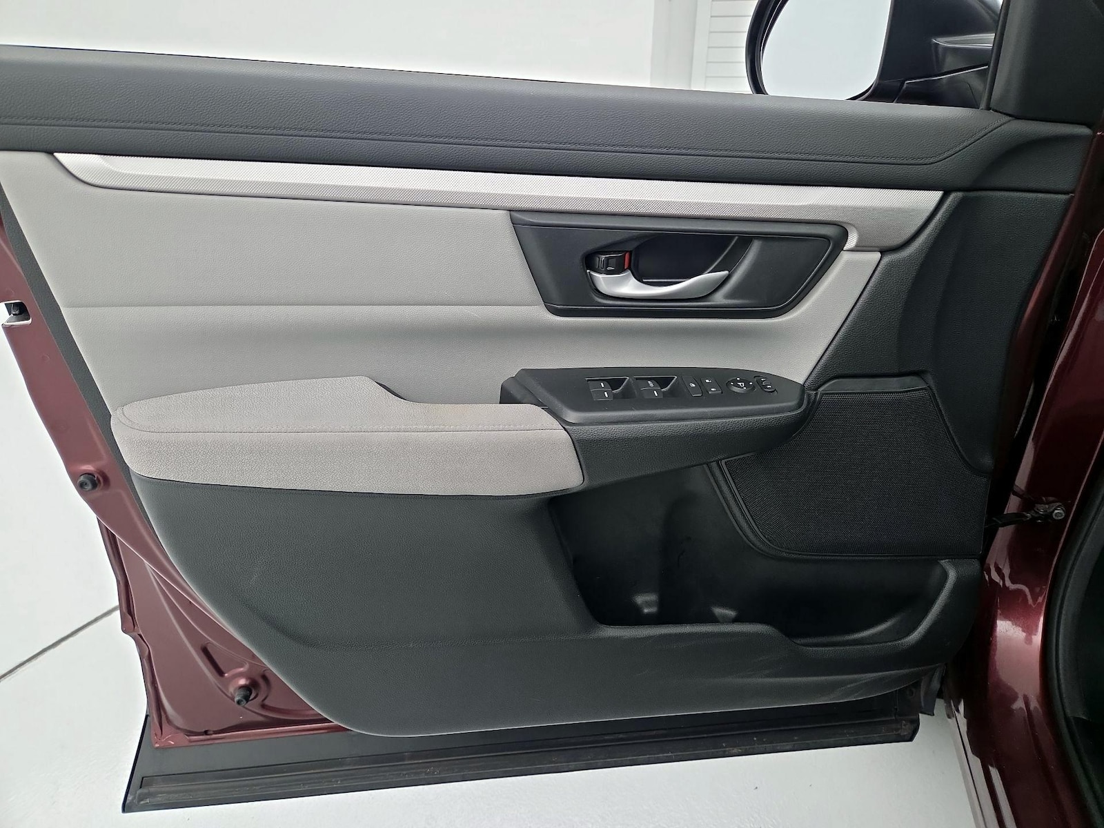 2017 Honda CR-V LX - Photo 13
