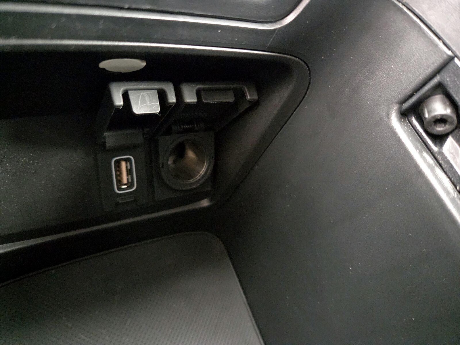 2017 Honda CR-V LX - Photo 19