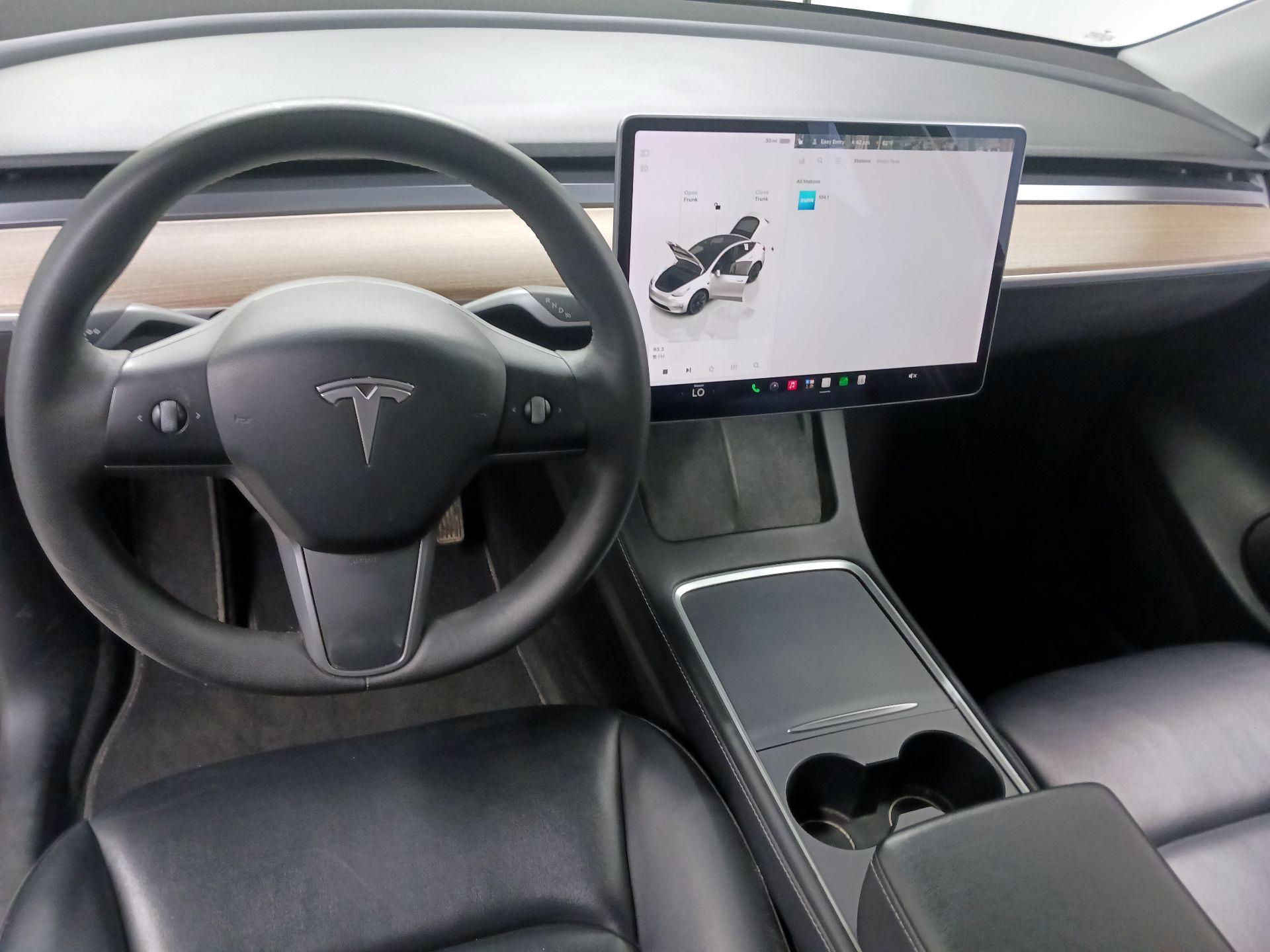 Thumbnail: 2022 Tesla Model Y - 9